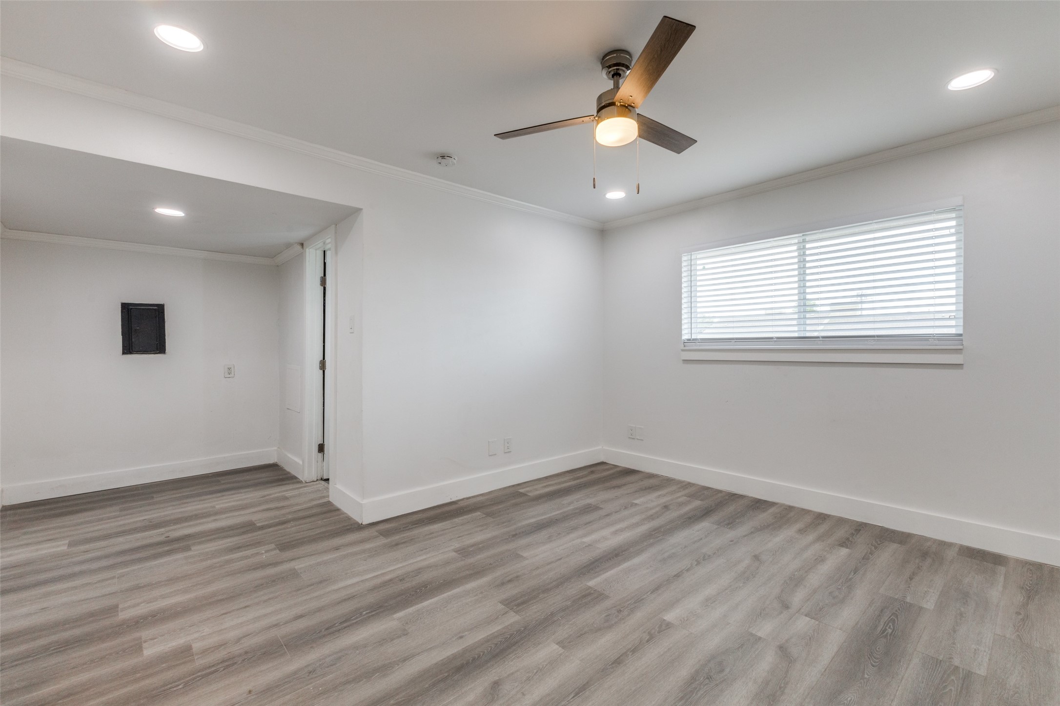 5825 E University Boulevard D