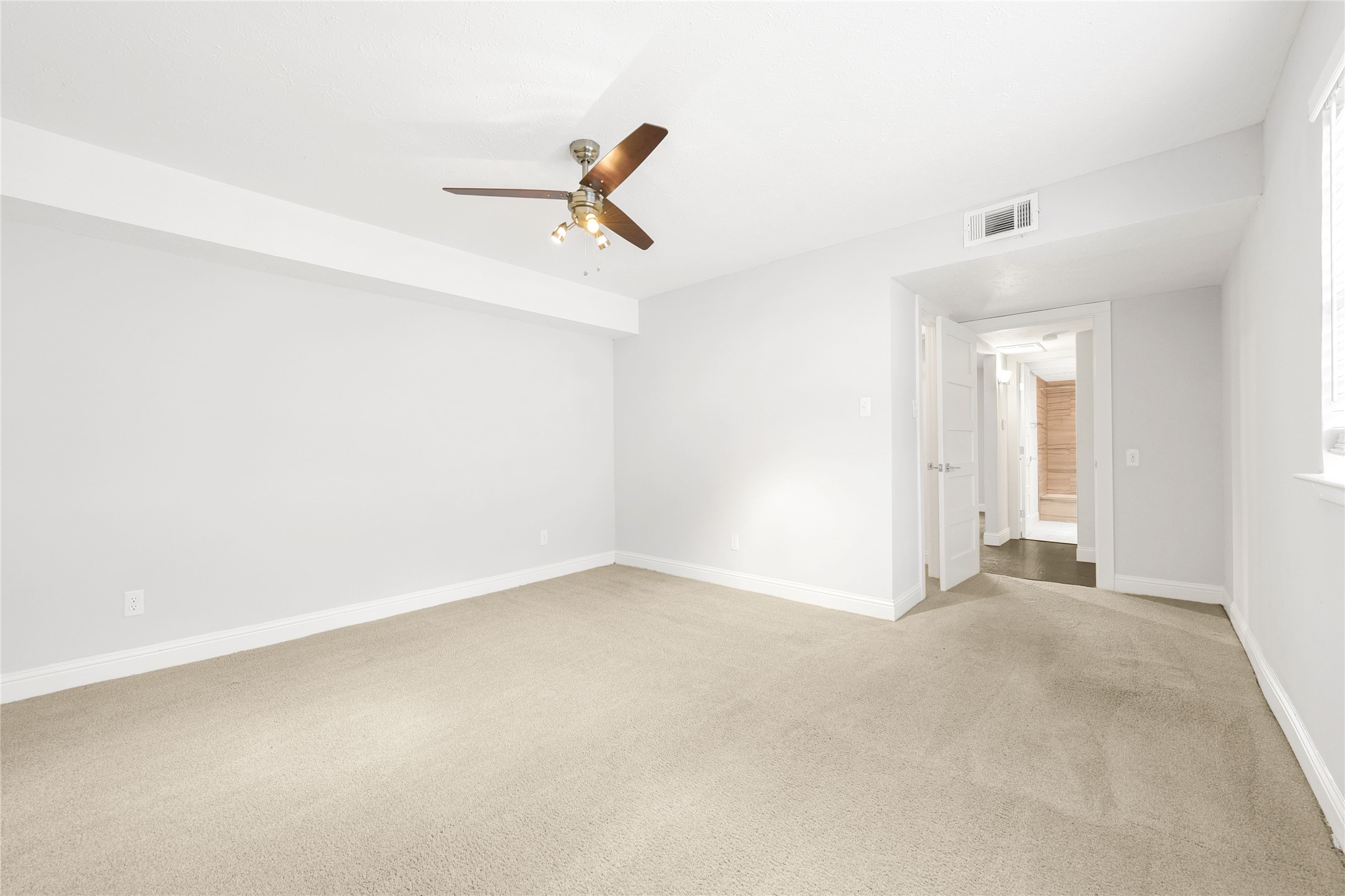 5003 Skillman Street 210