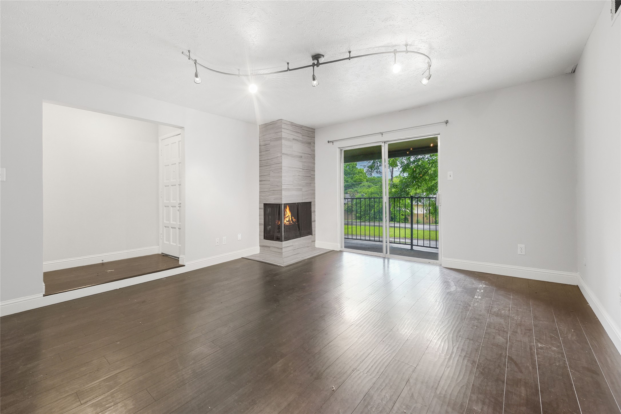 5003 Skillman Street 210