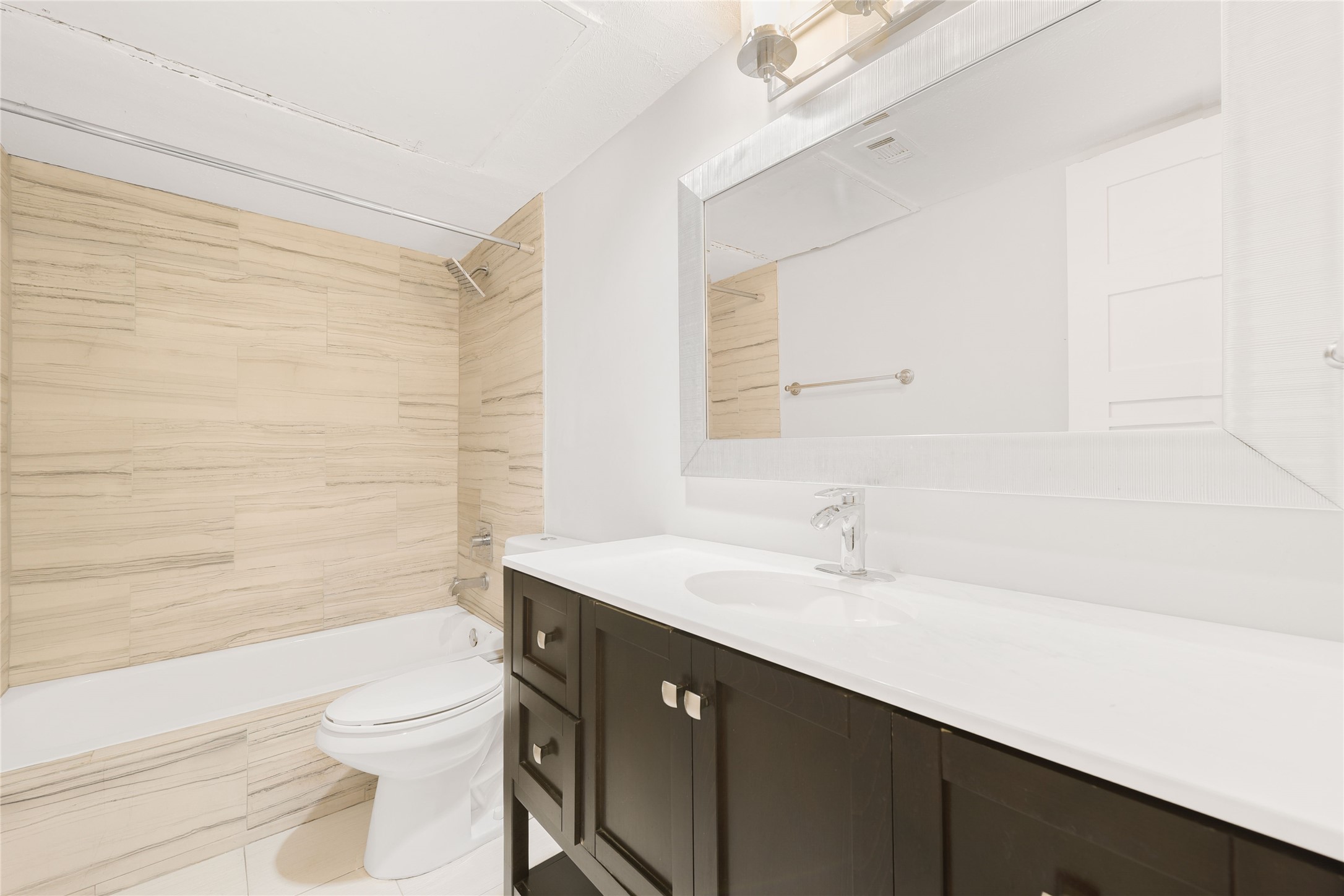 5003 Skillman Street 210