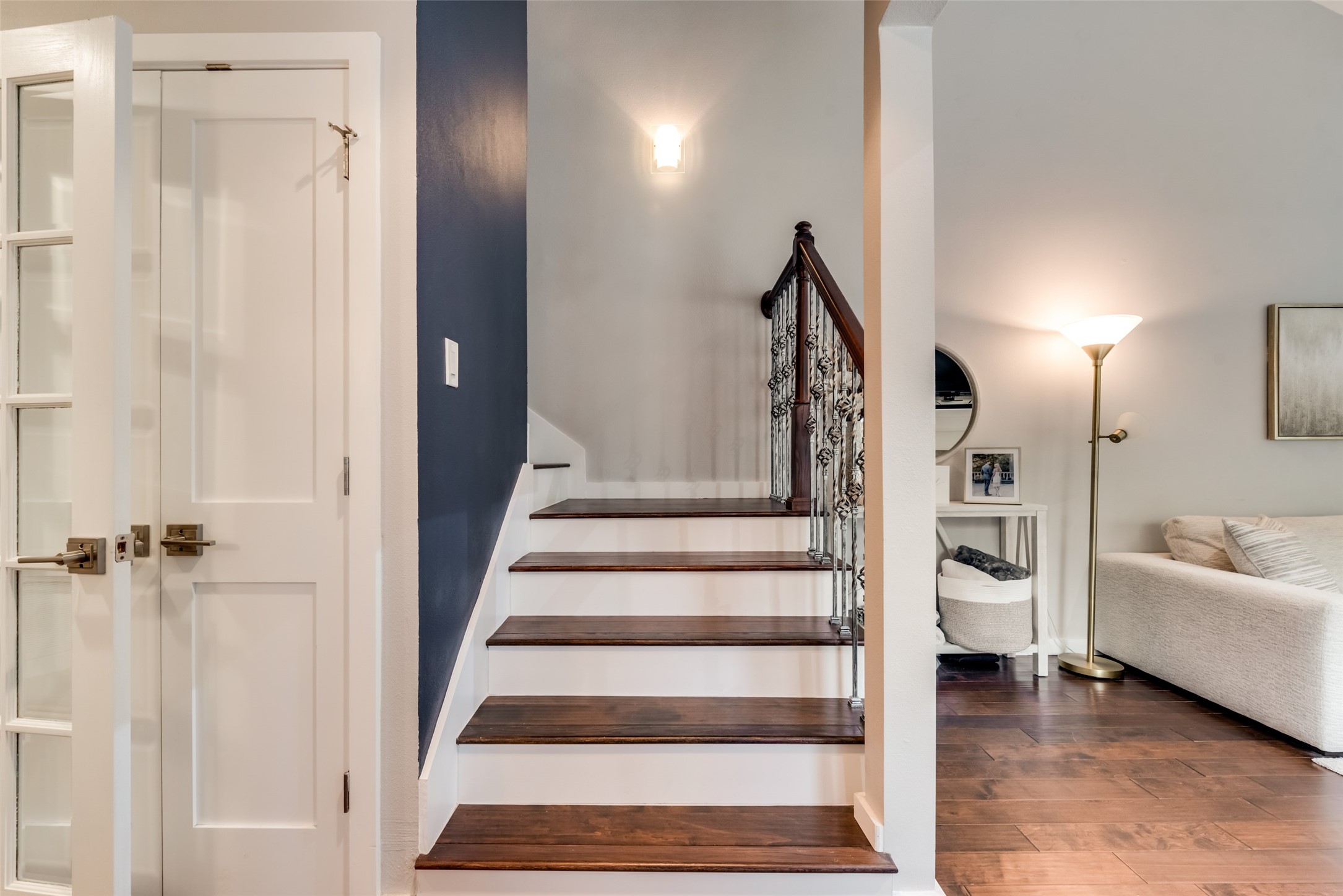 3201 Elizabeth Street