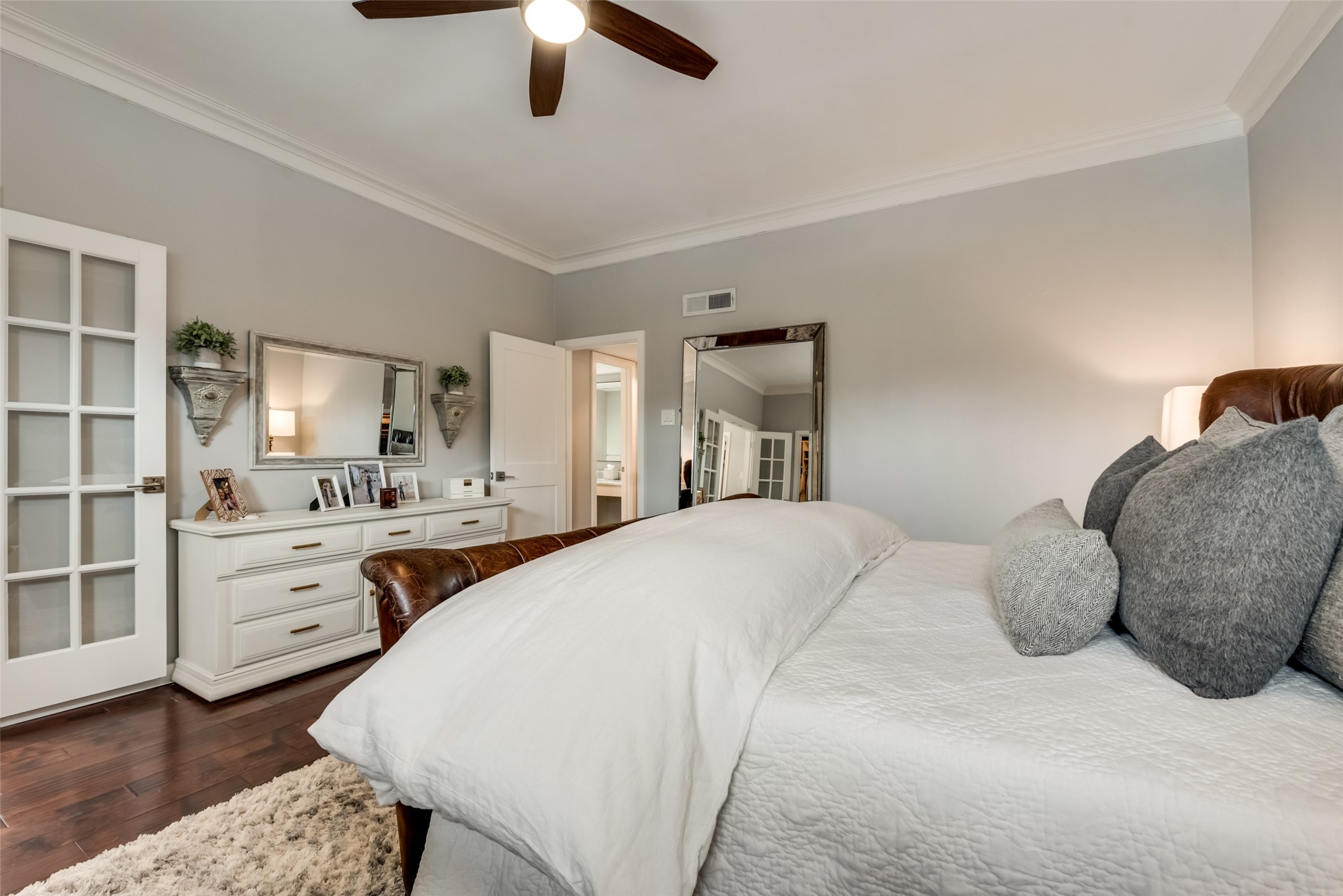 3201 Elizabeth Street