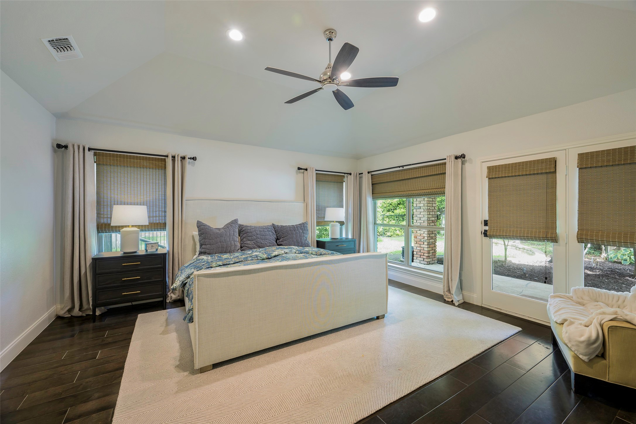 2304 Wing Point Lane