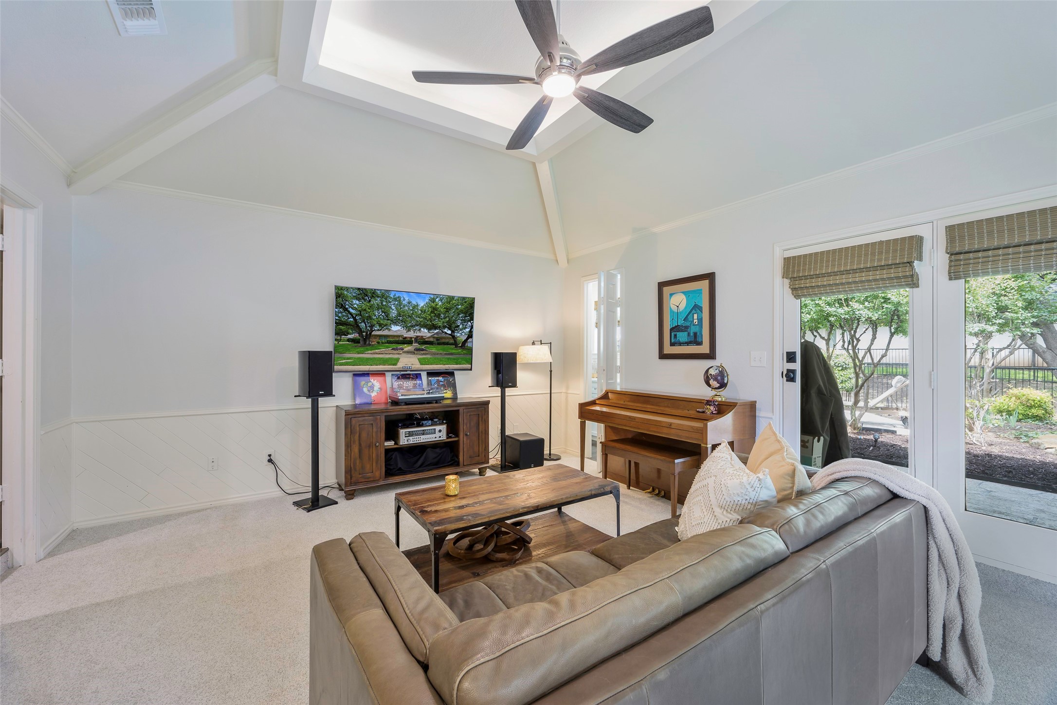 2304 Wing Point Lane