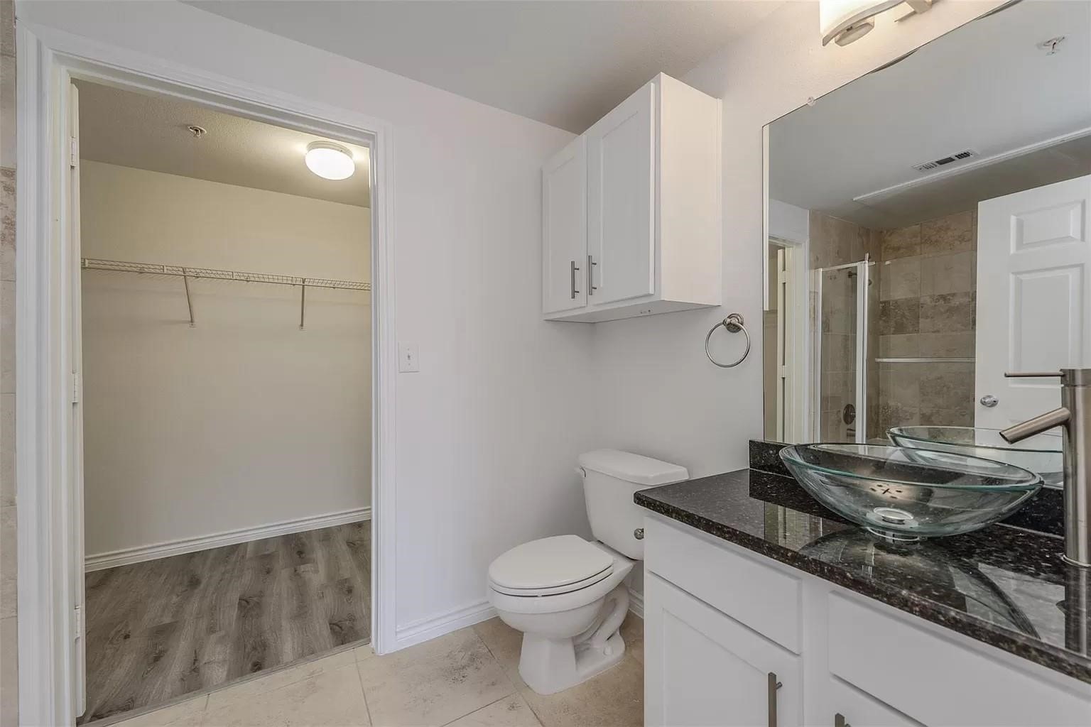 3102 Kings Road 2303