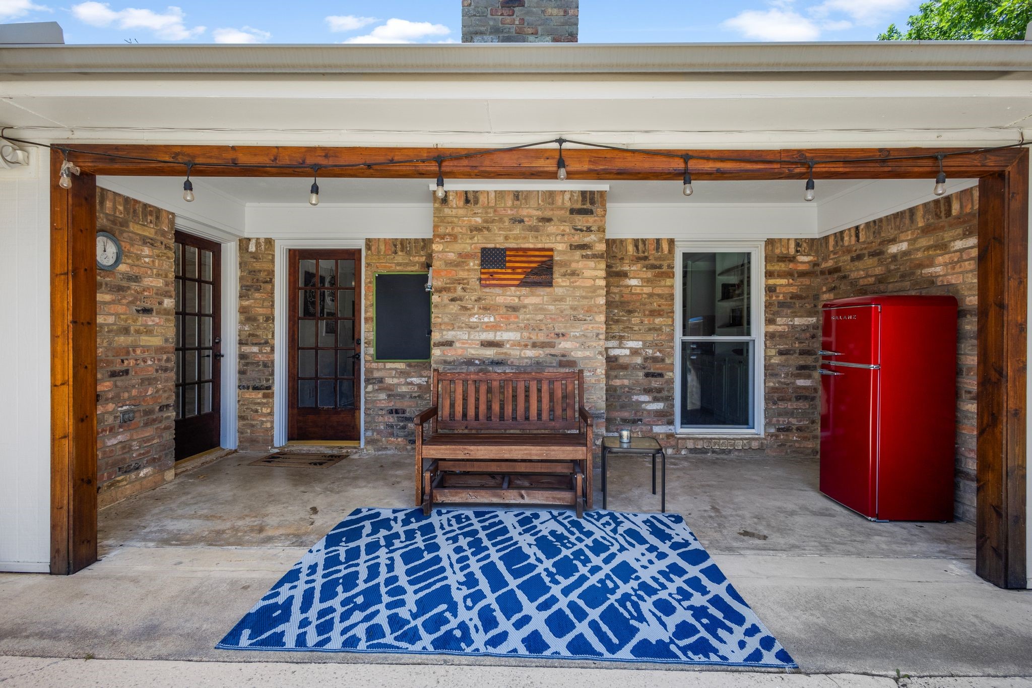 3213 Kingsbridge Drive