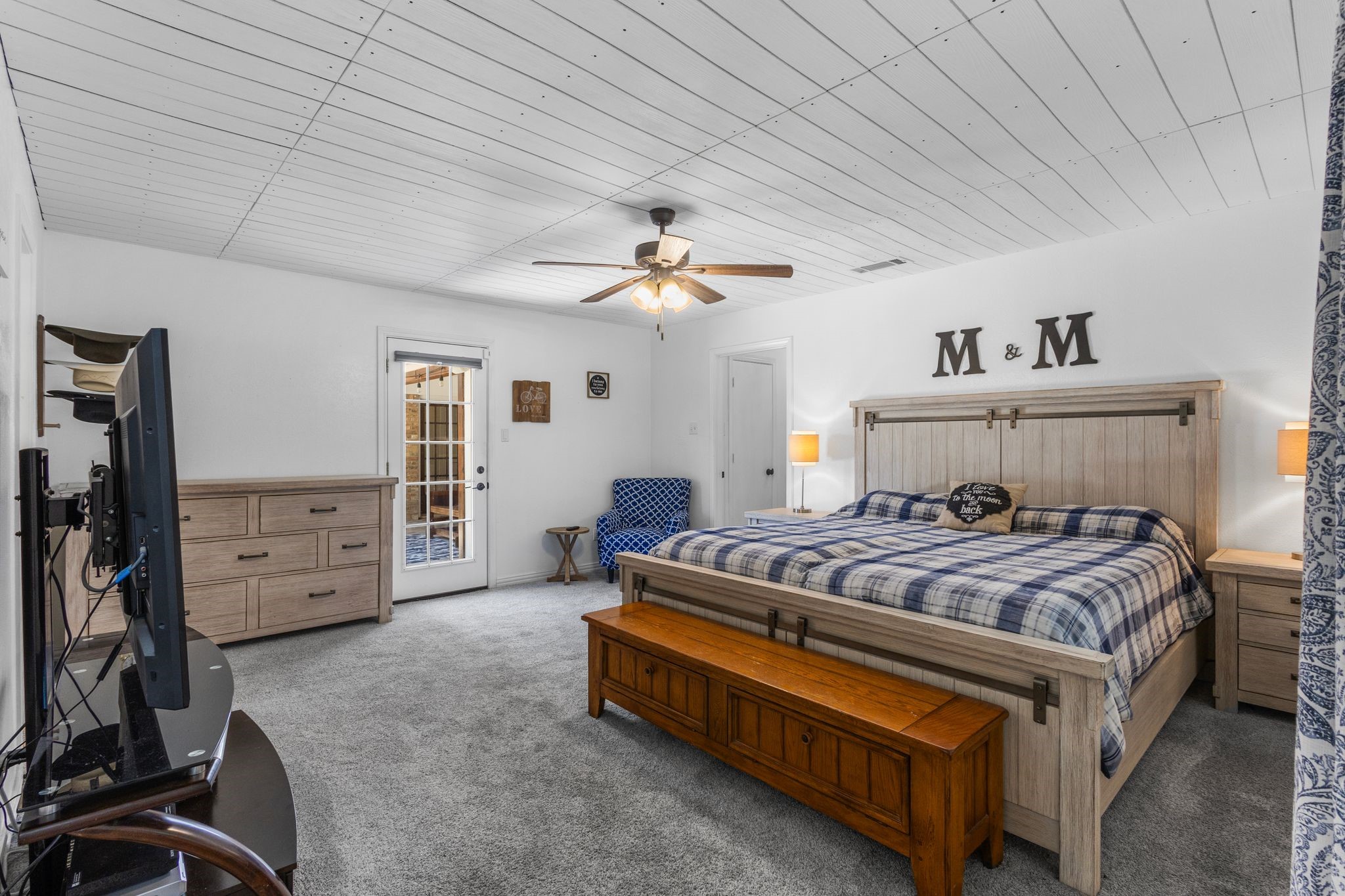 3213 Kingsbridge Drive