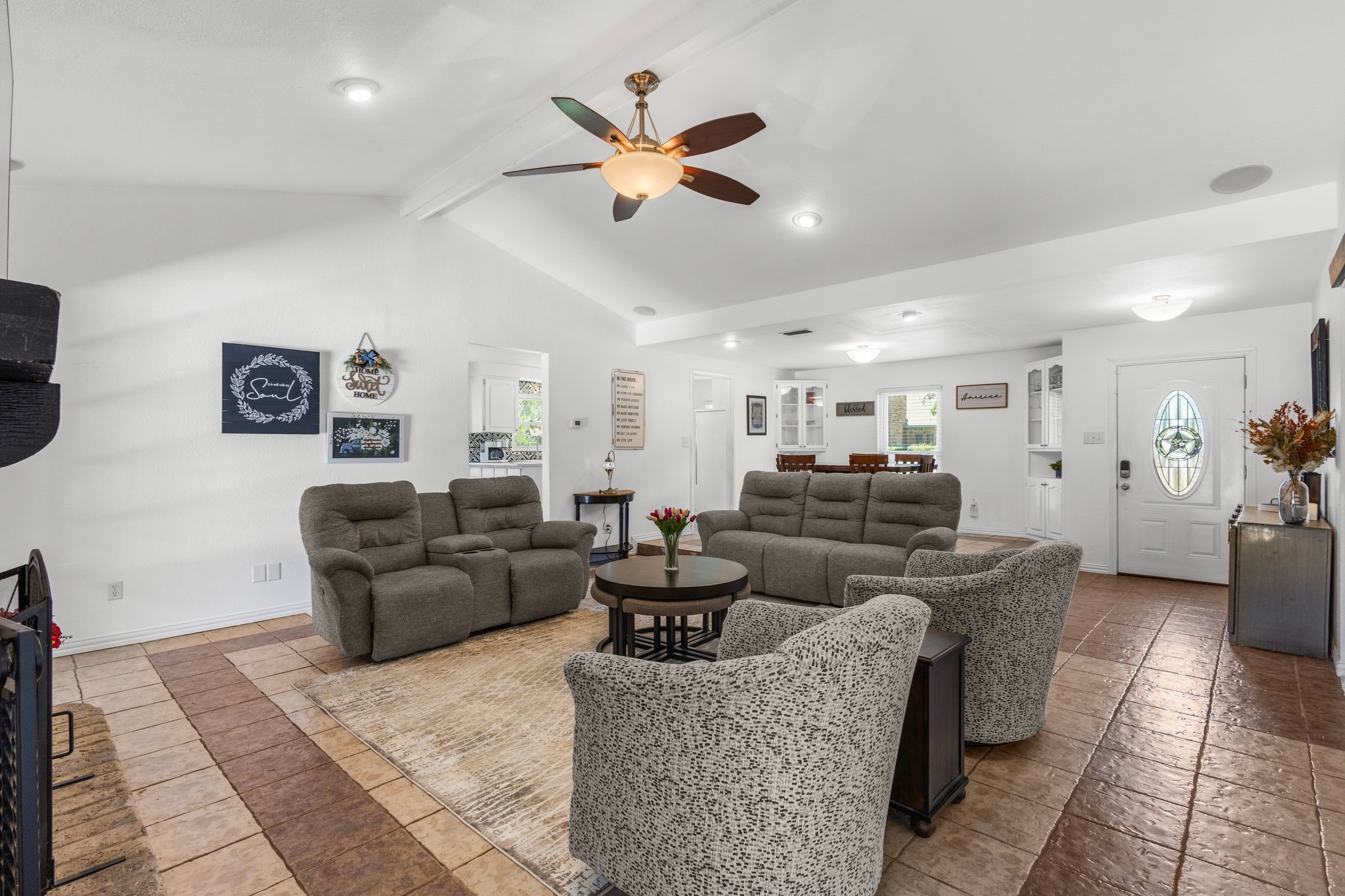 3213 Kingsbridge Drive