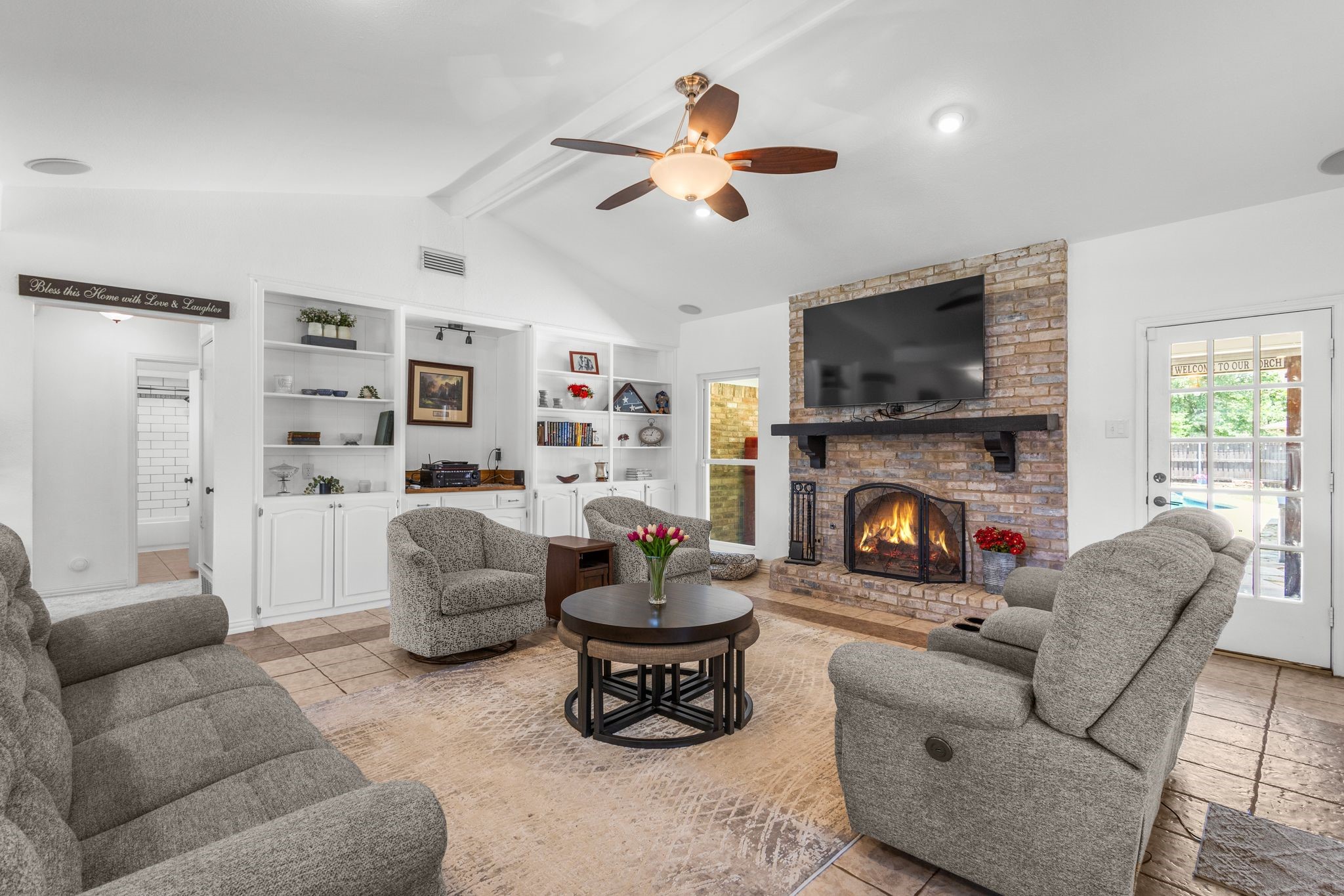 3213 Kingsbridge Drive