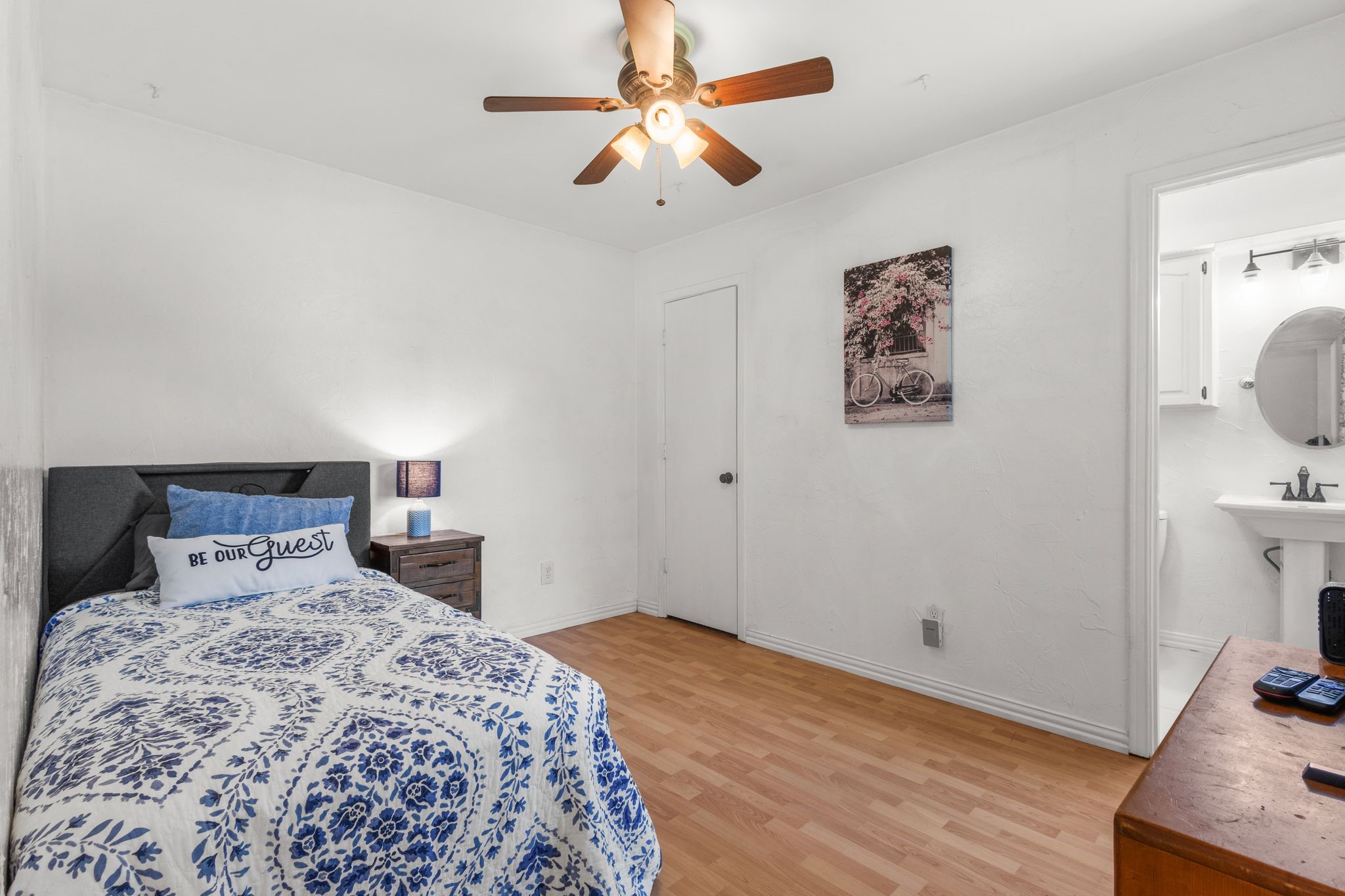 3213 Kingsbridge Drive