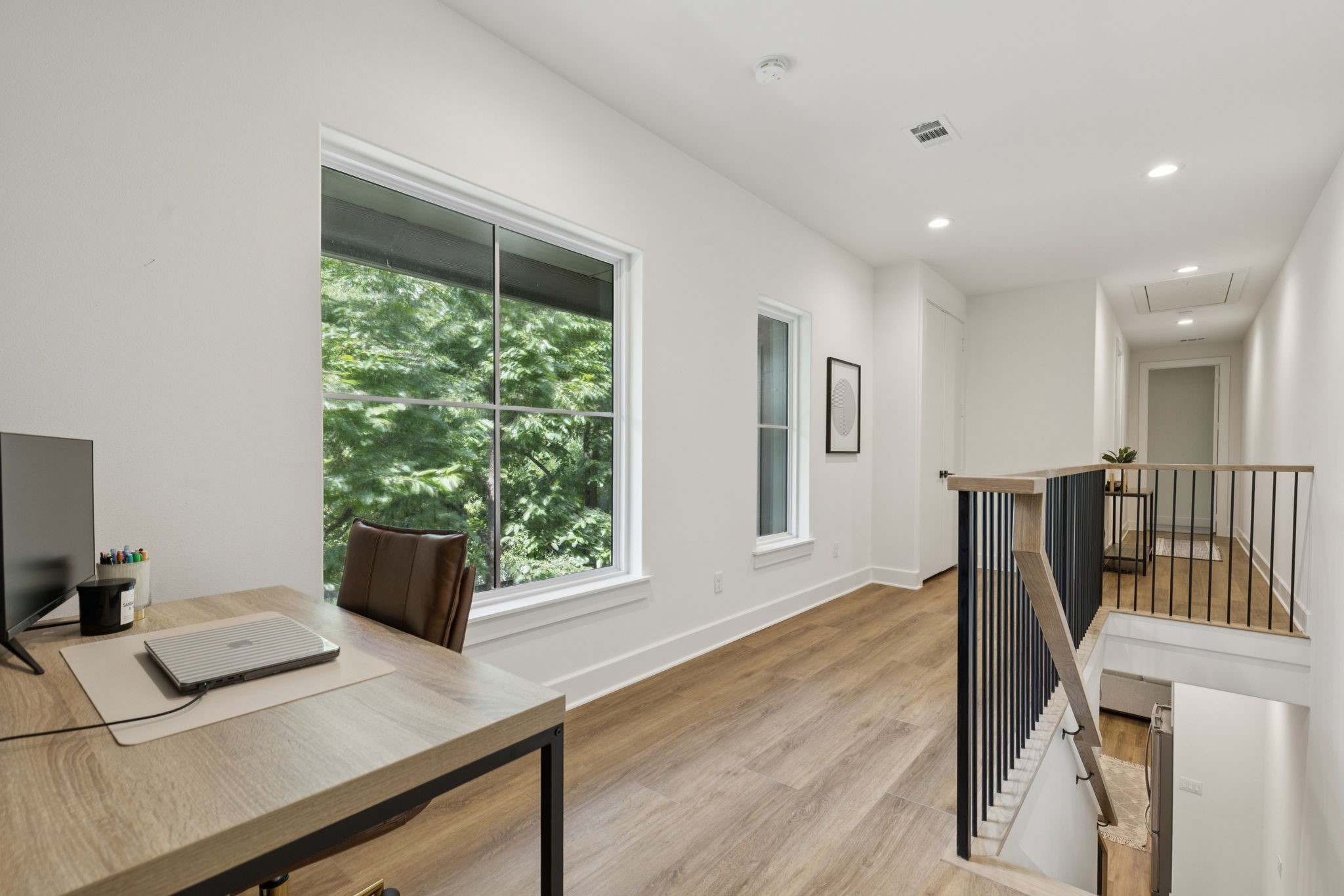 5627 Santa Fe Avenue