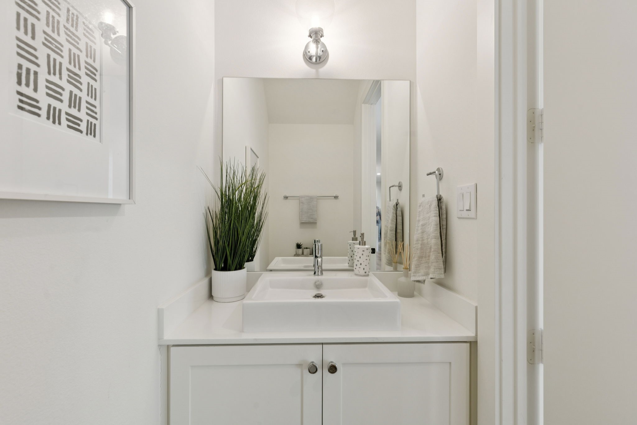 5627 Santa Fe Avenue