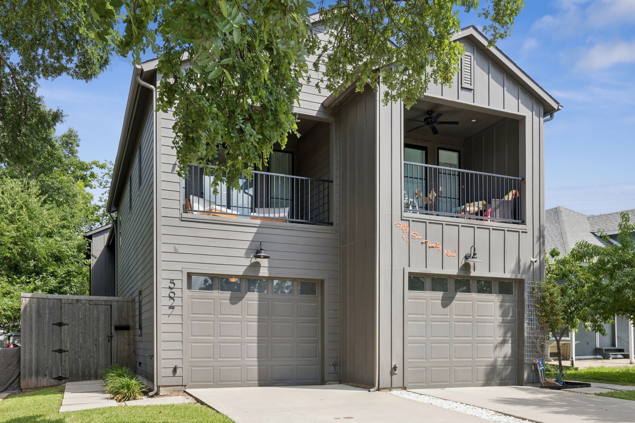 5627 Santa Fe Avenue