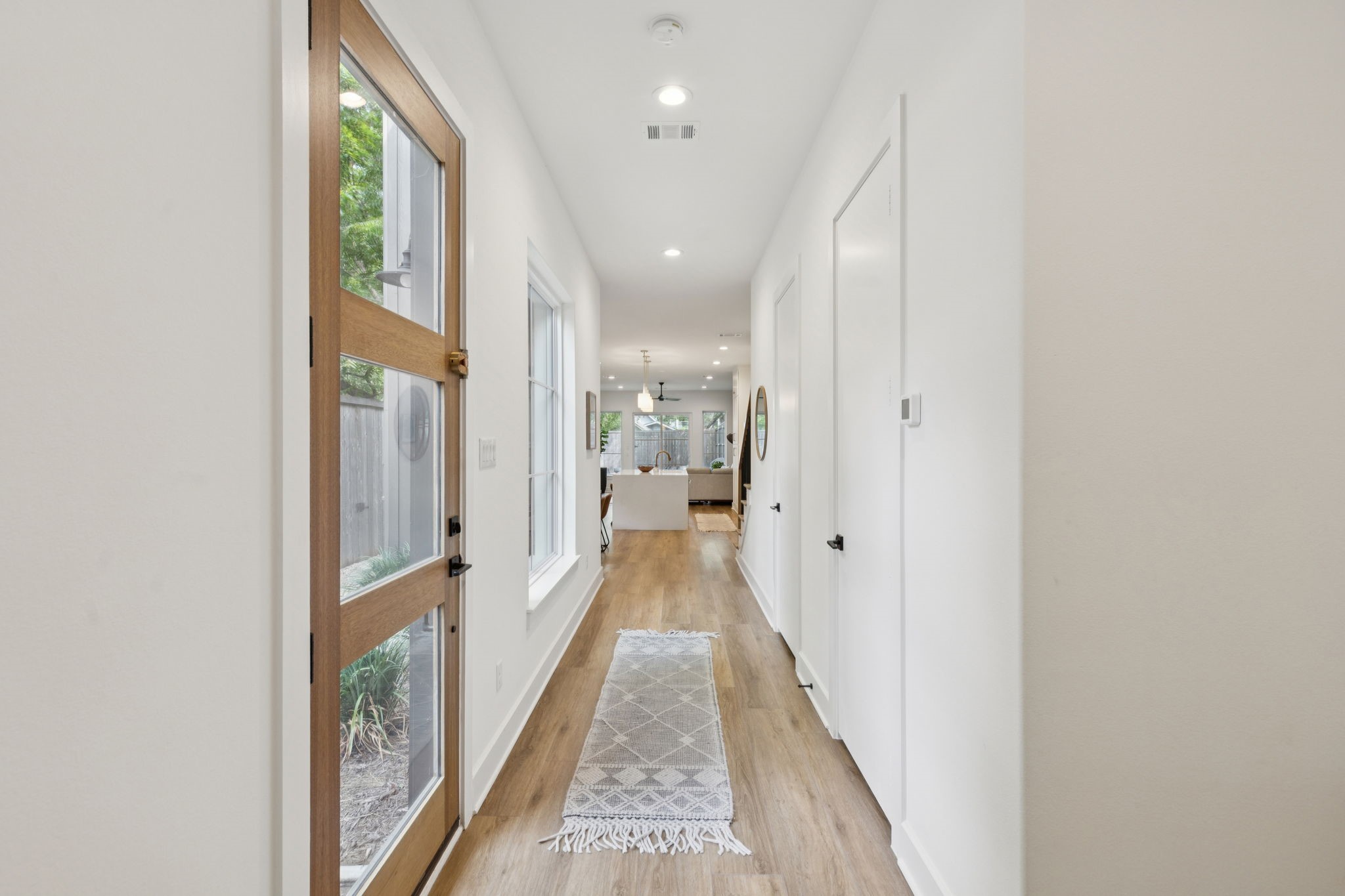 5627 Santa Fe Avenue