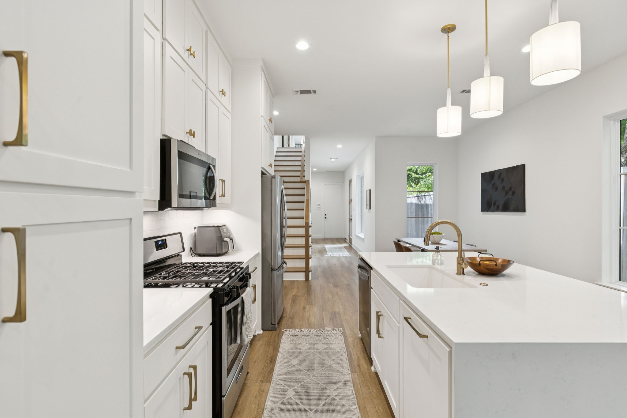 5627 Santa Fe Avenue