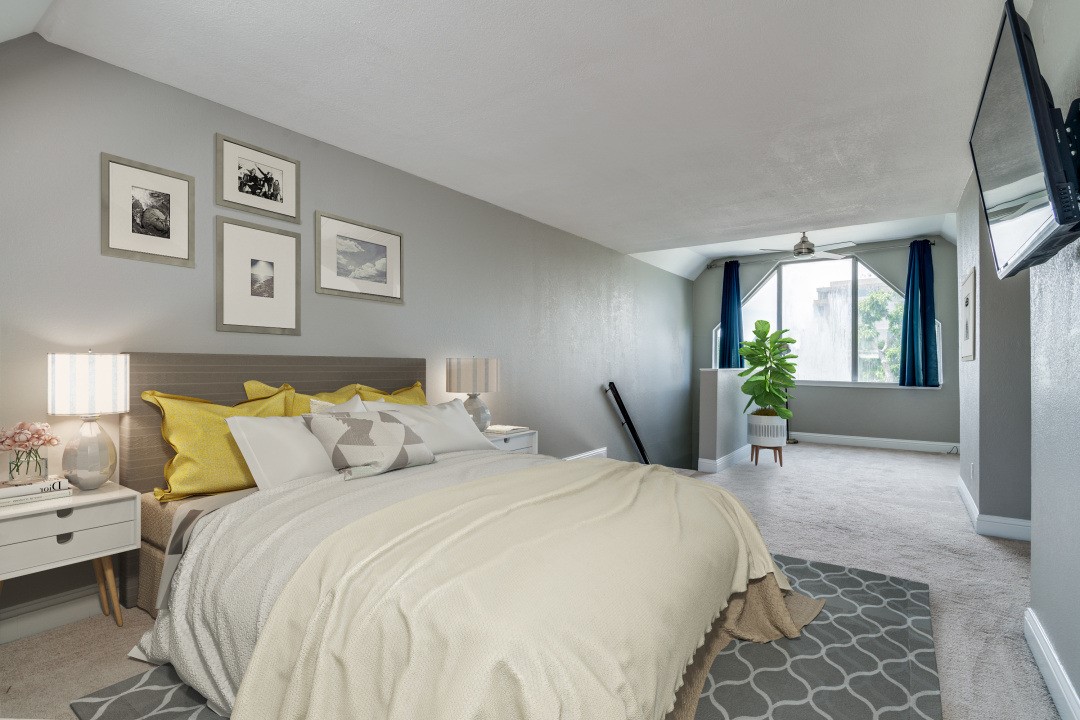 4303 Buena Vista Street 304