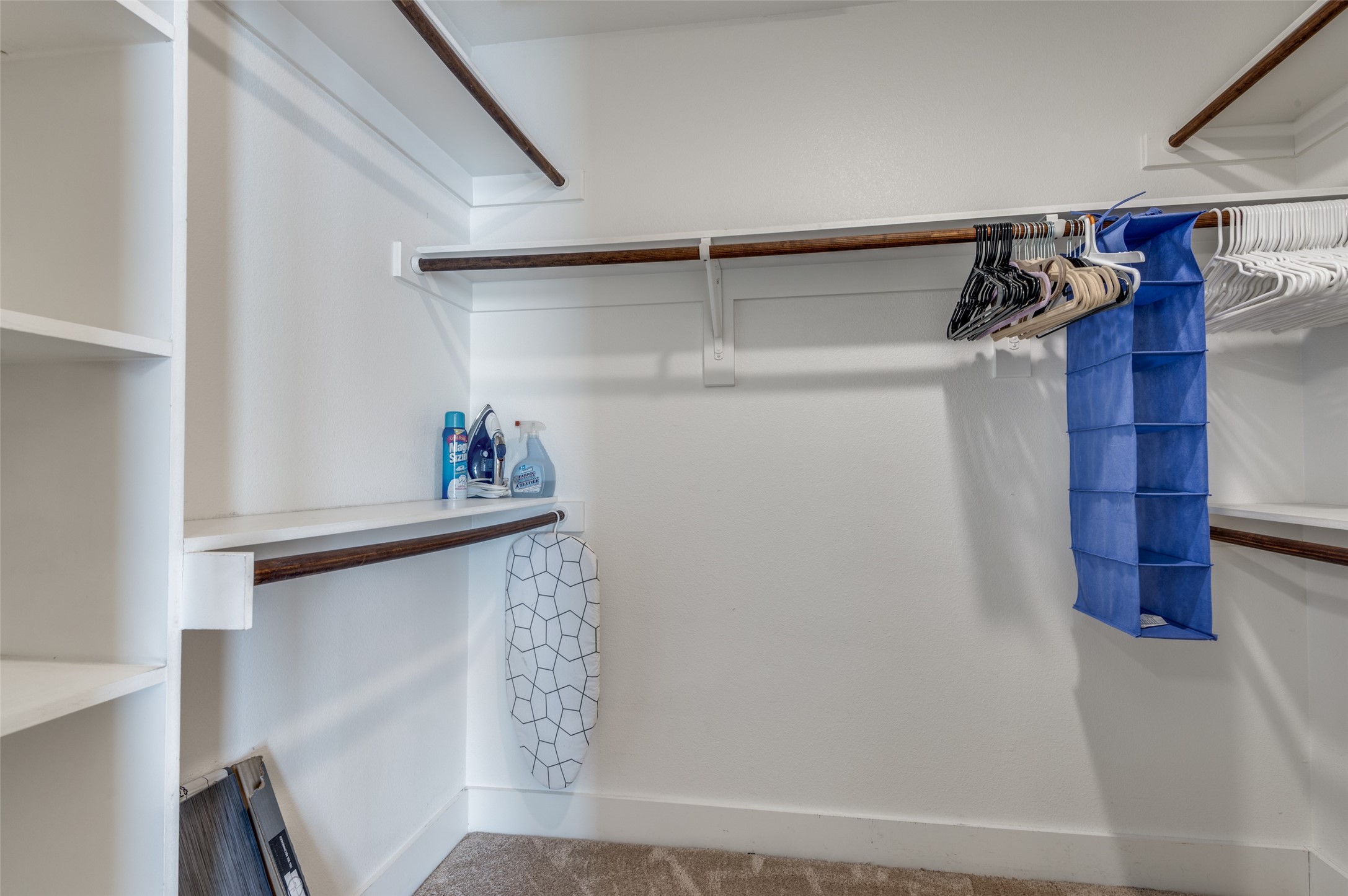 4415 Munger Avenue 2B