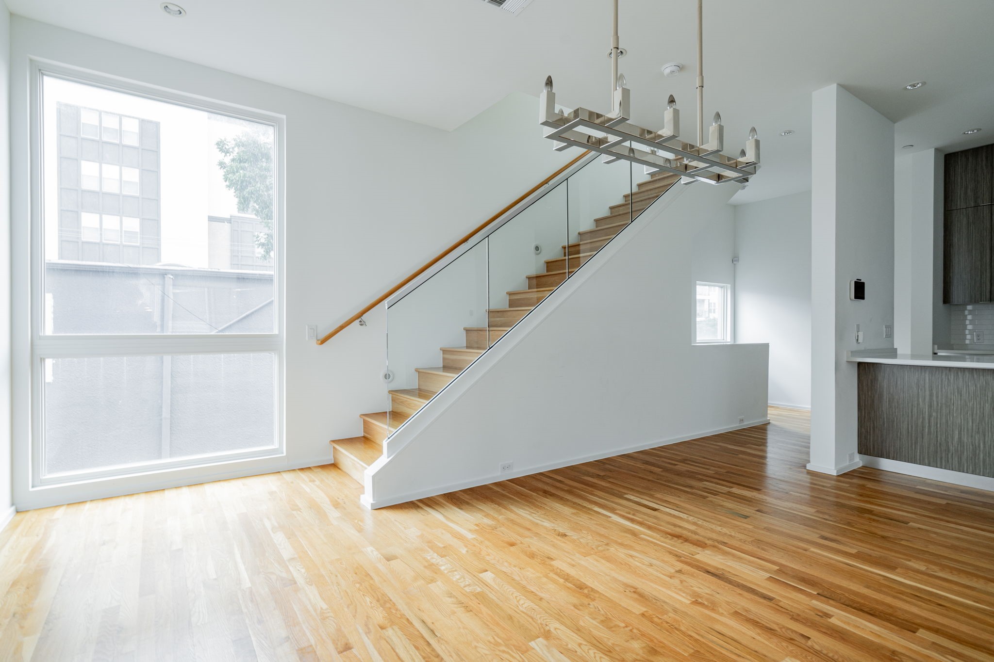 2706 Throckmorton Street B