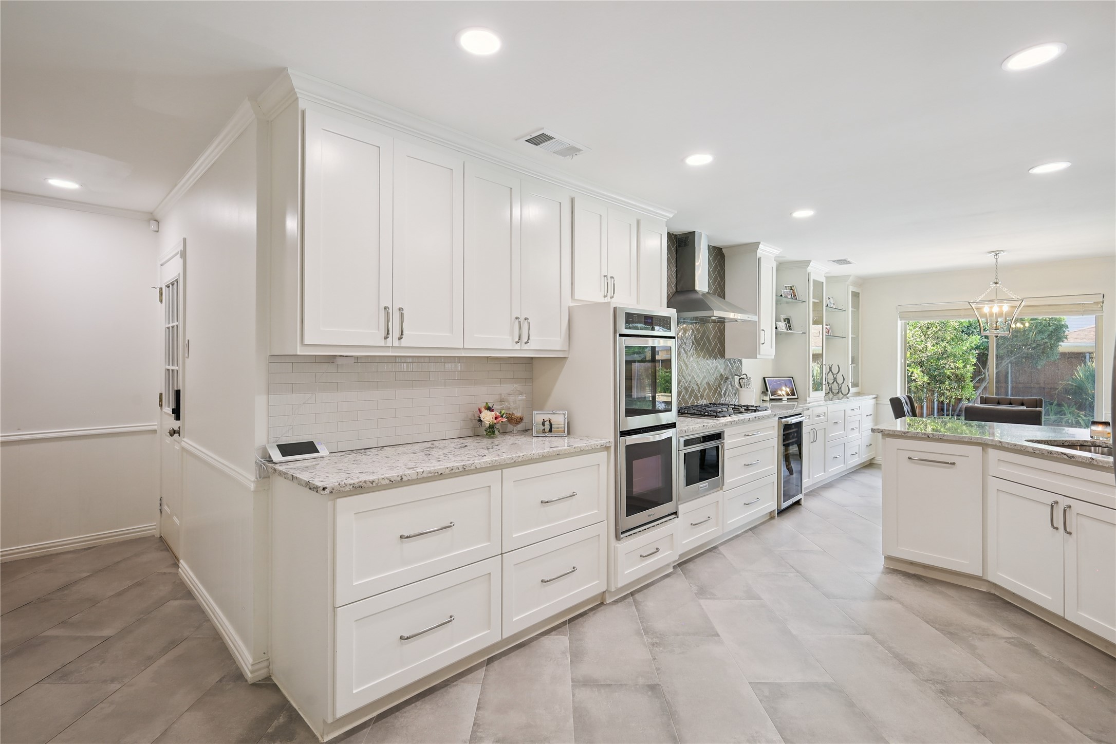 3810 Vancouver Circle