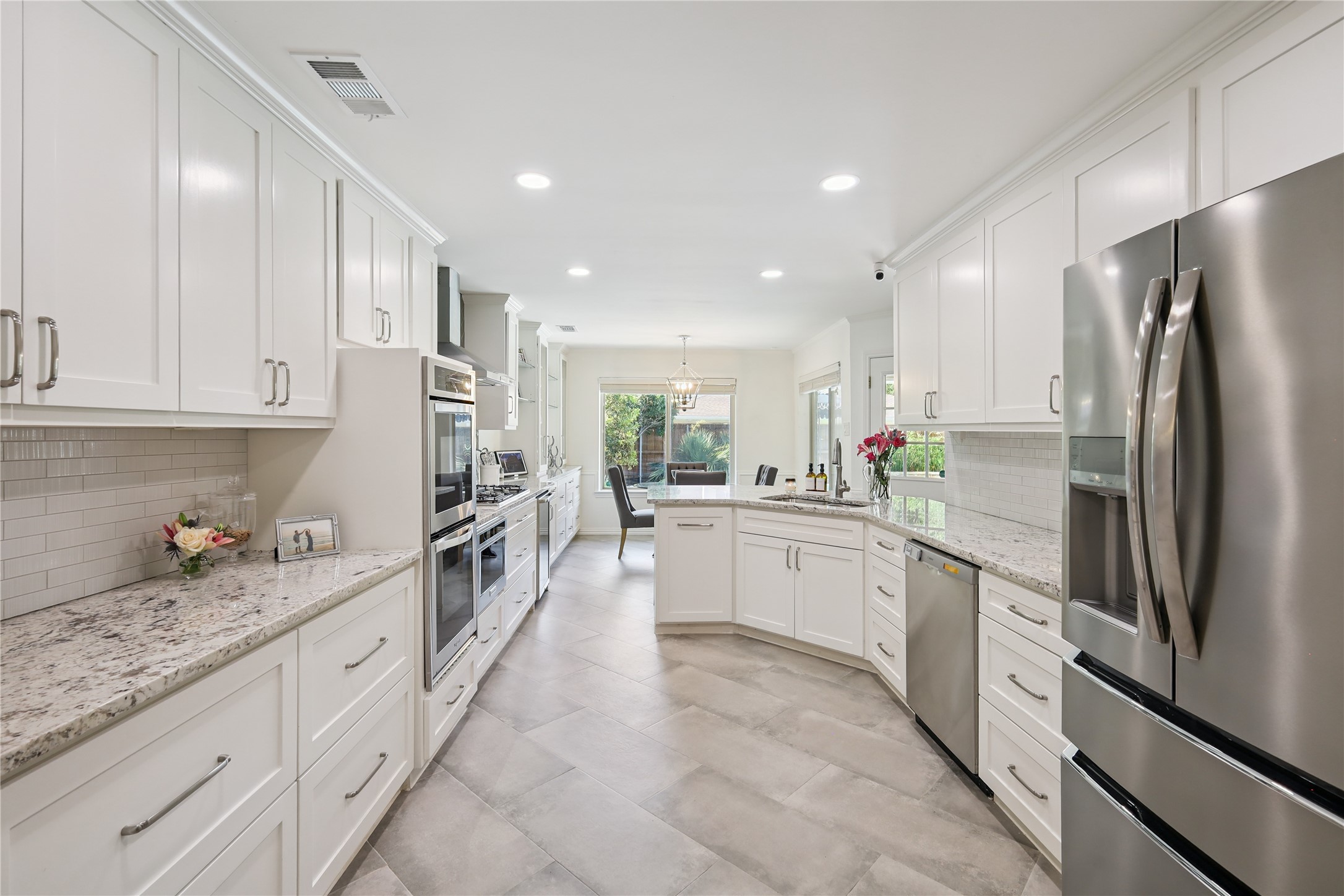 3810 Vancouver Circle