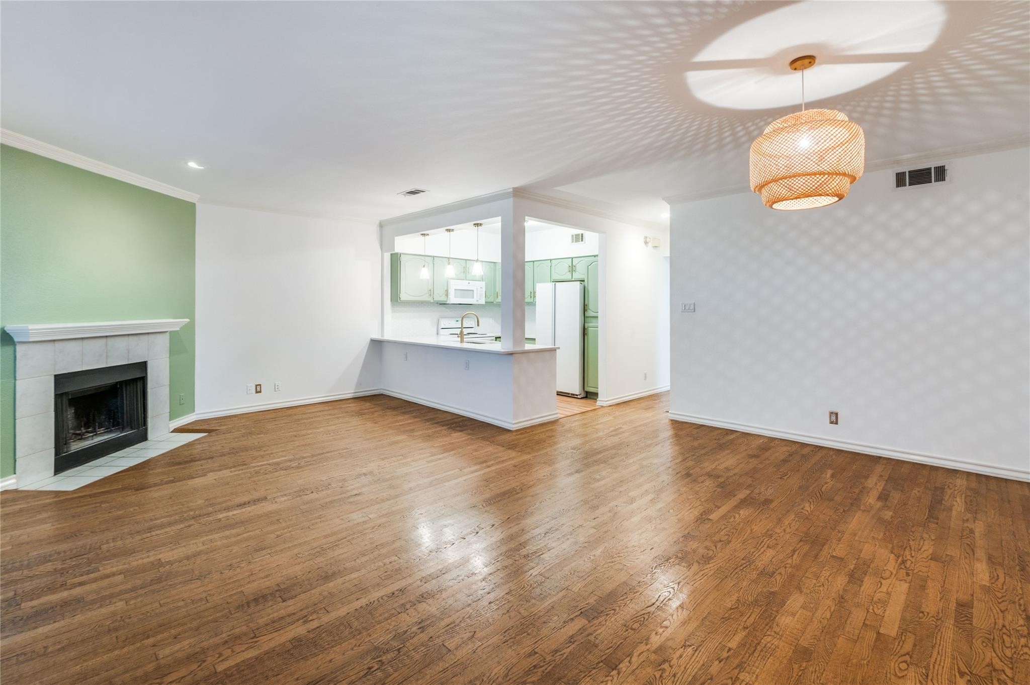 3208 Cole Avenue 1204