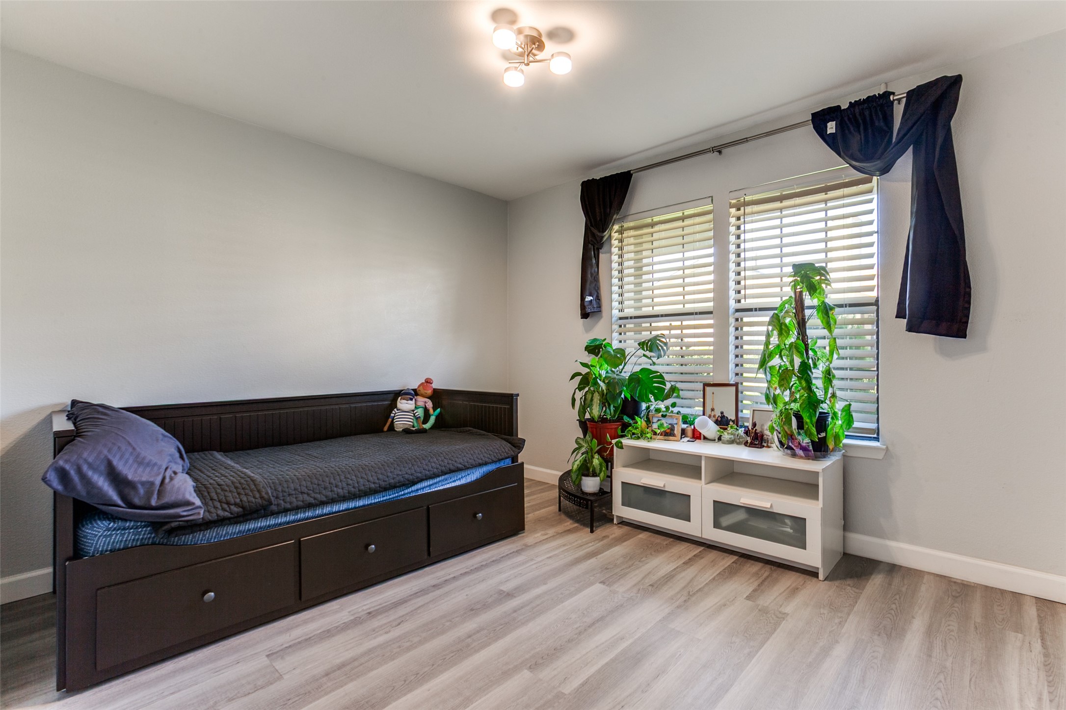 4430 Wind River Lane