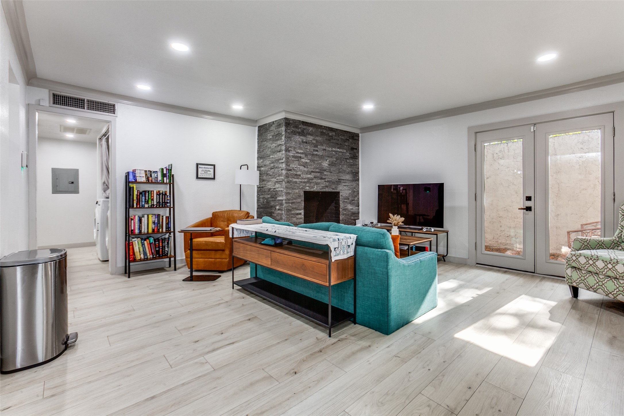 5937 E University Boulevard 130