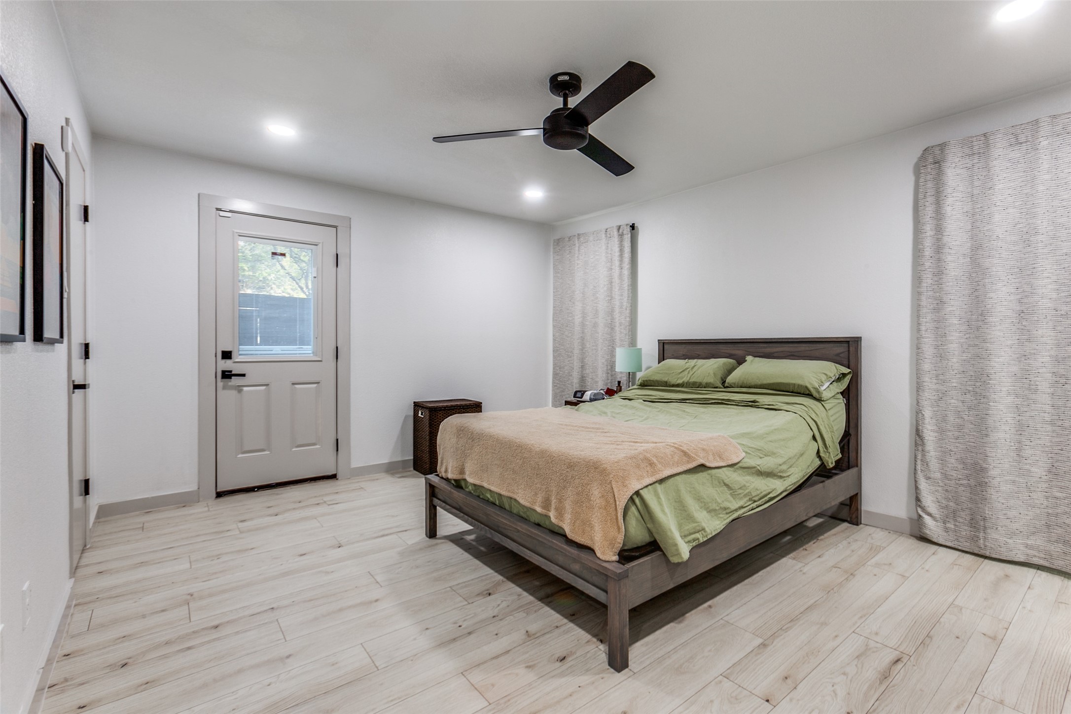 5937 E University Boulevard 130