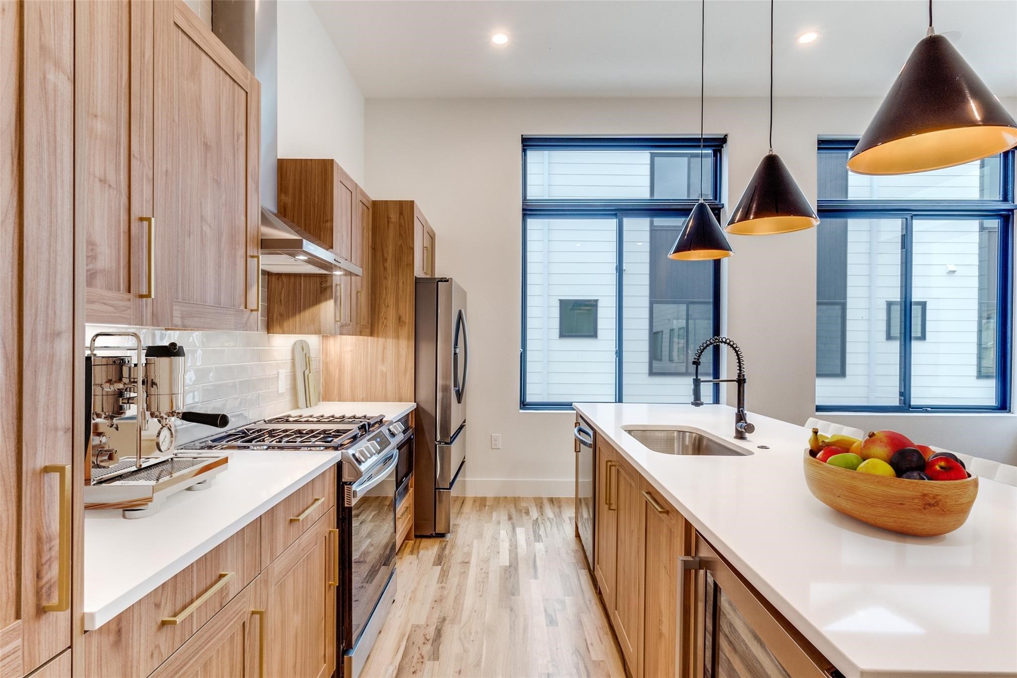 5609 Live Oak Street 501