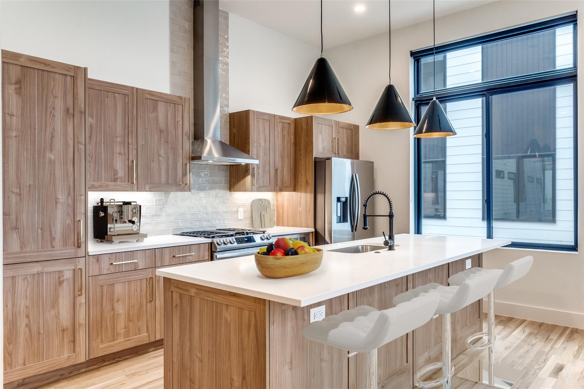 5609 Live Oak Street 501