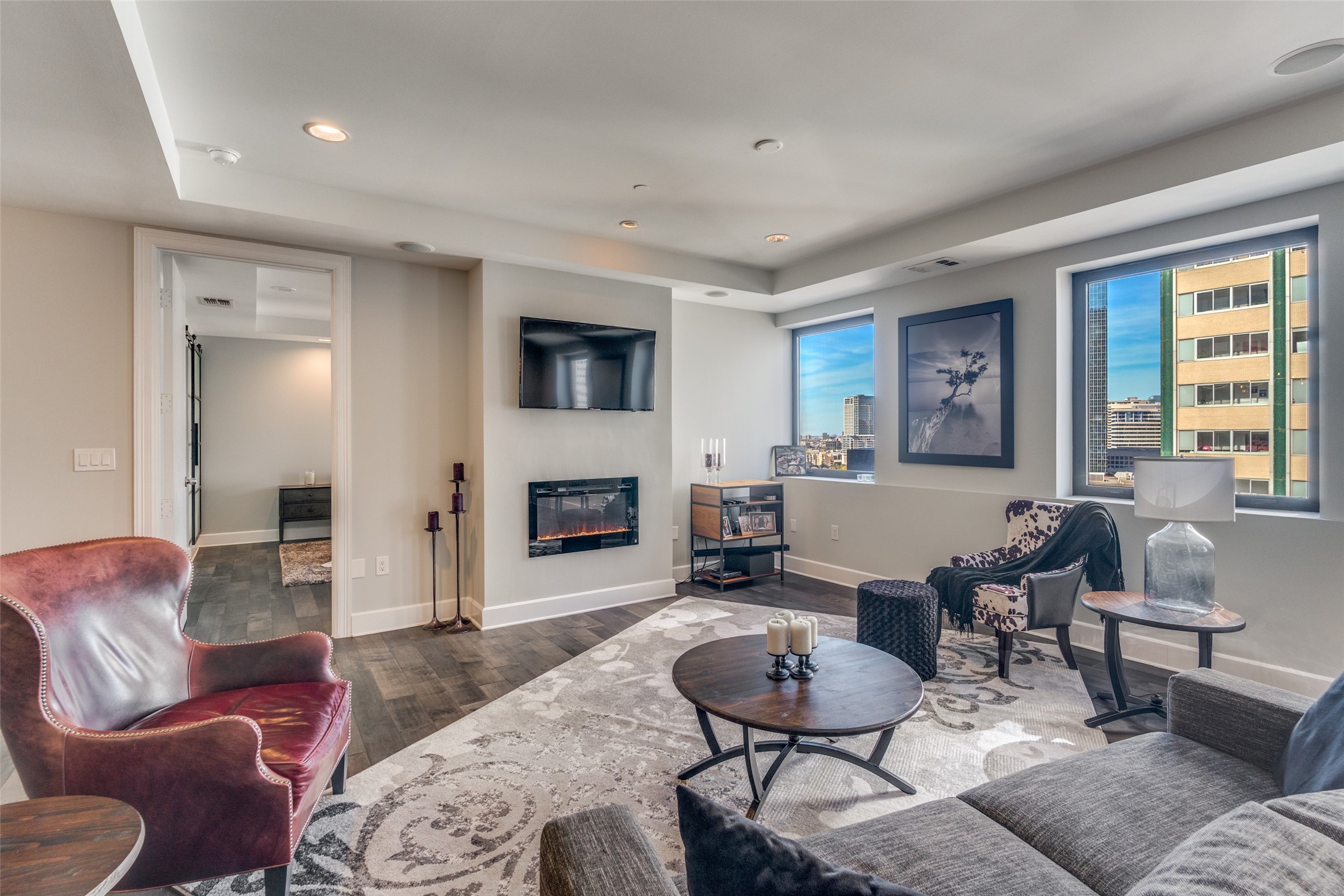 1505 Elm Street 1504