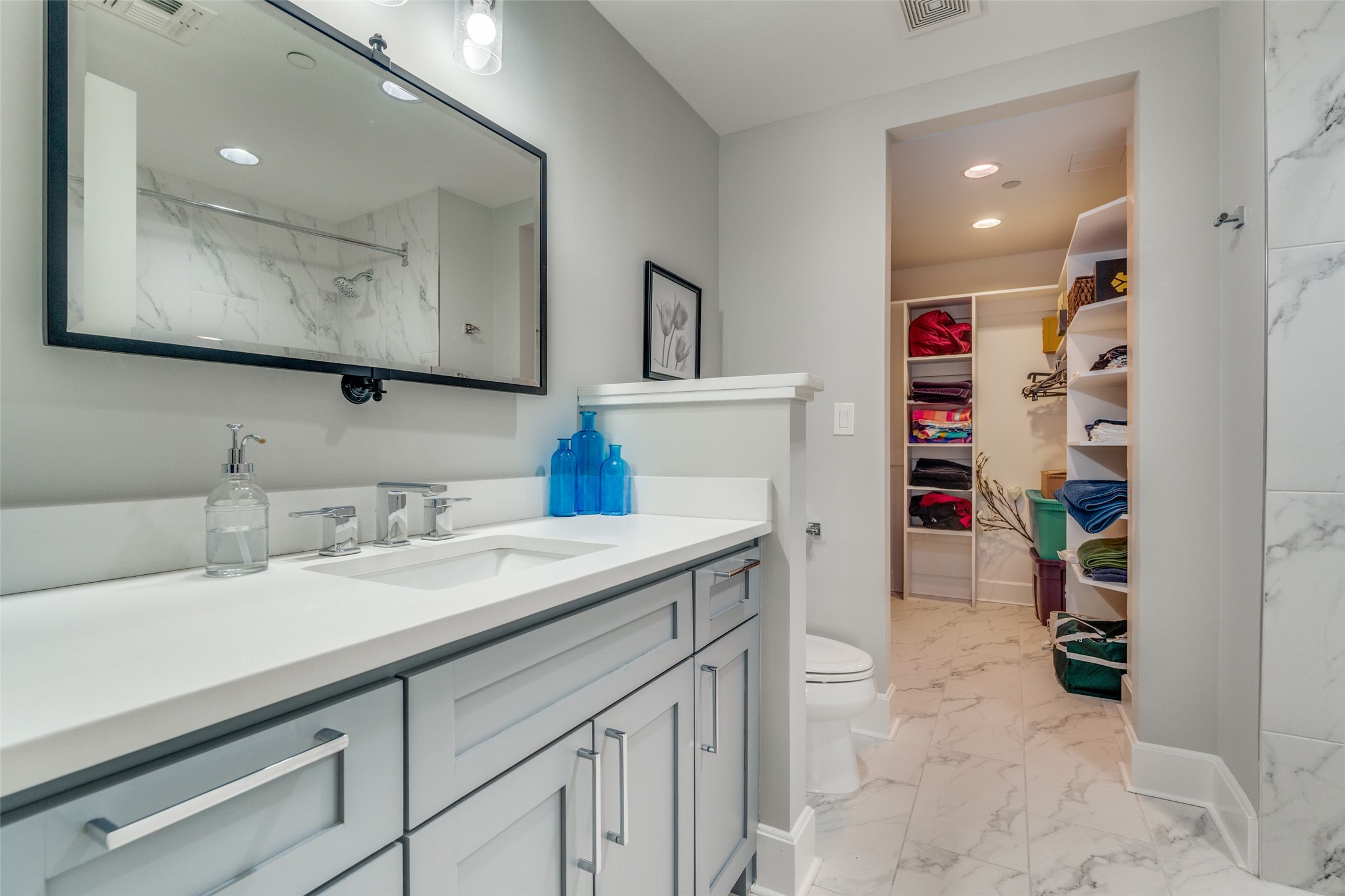 1505 Elm Street 1504