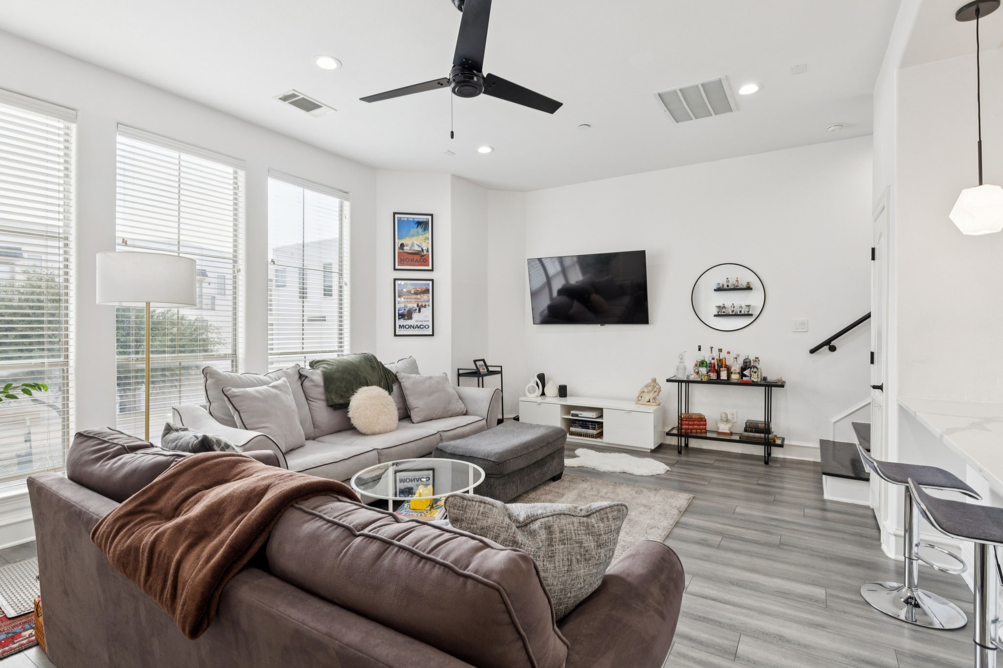 2100 N Fitzhugh Avenue D