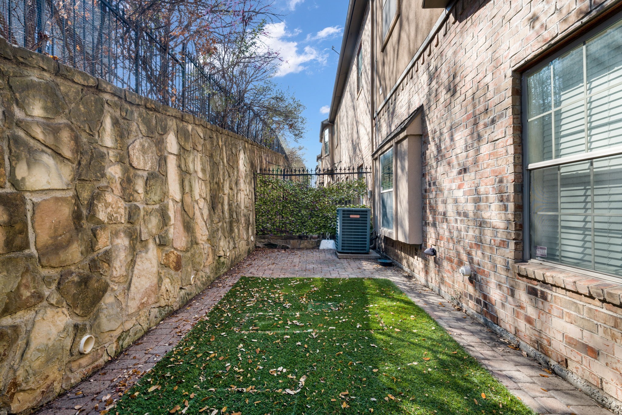 554 Rockingham Drive
