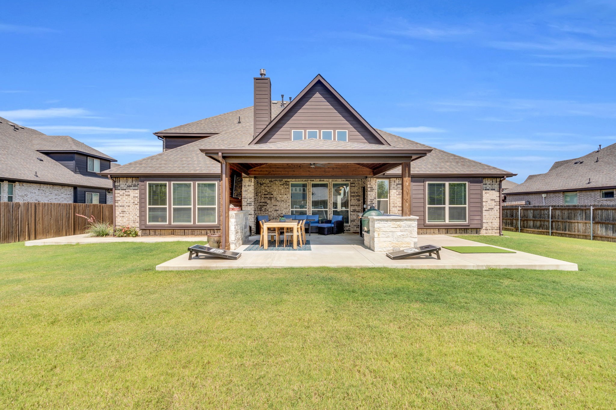 2403 Bear Trail