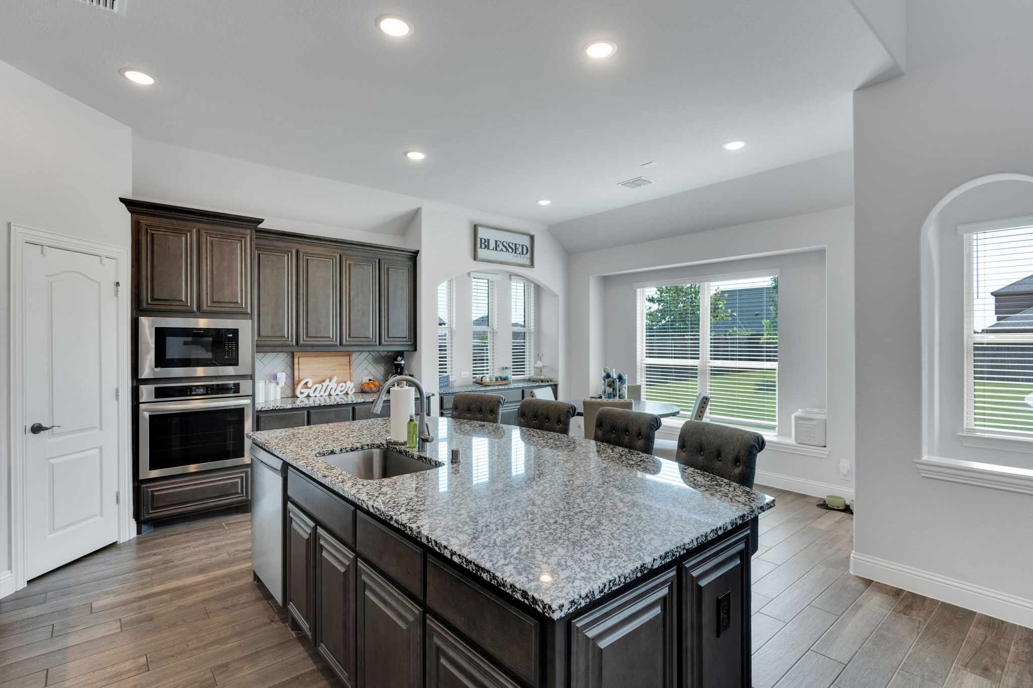 2403 Bear Trail