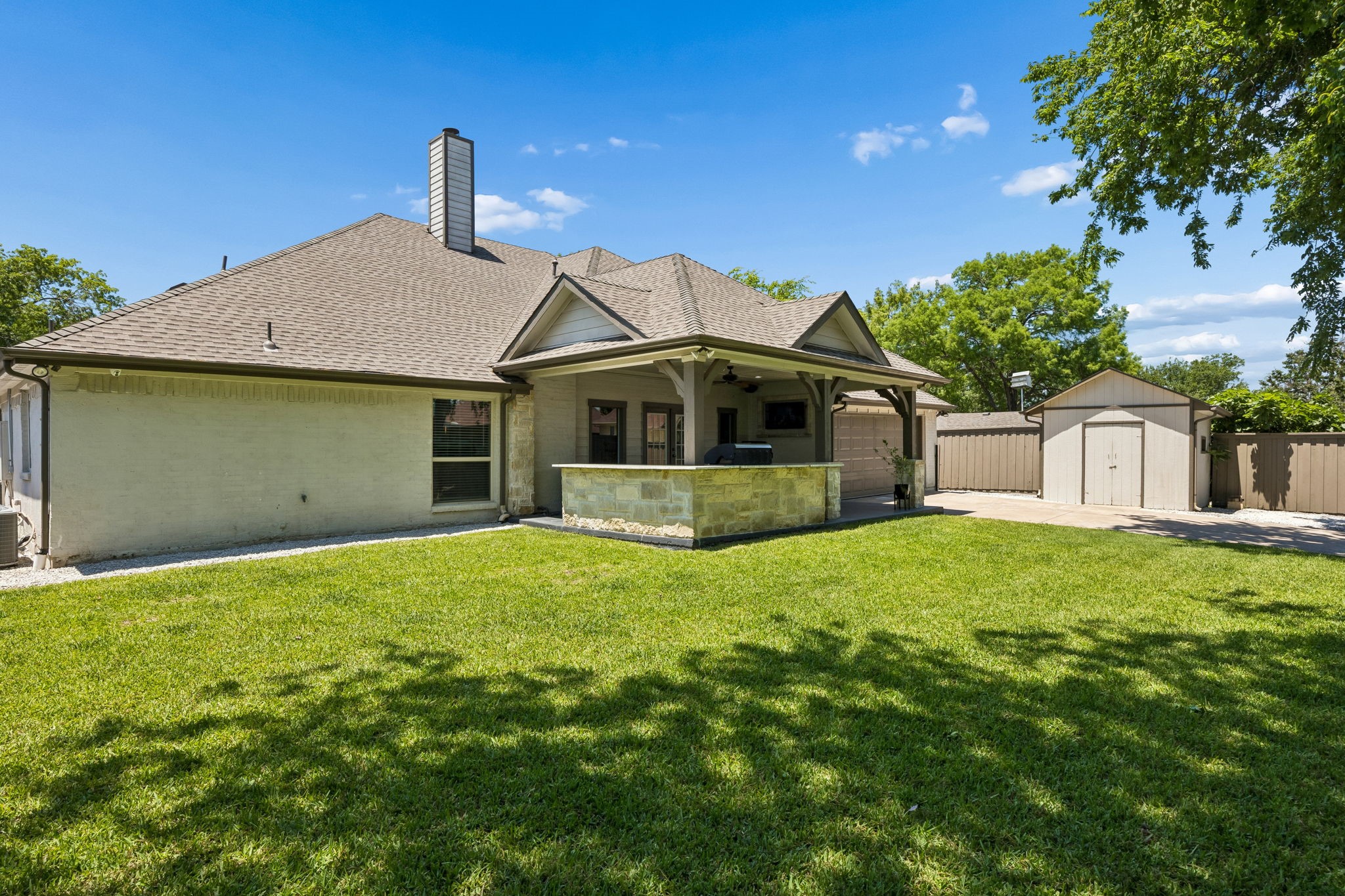 3406 Valley View Lane