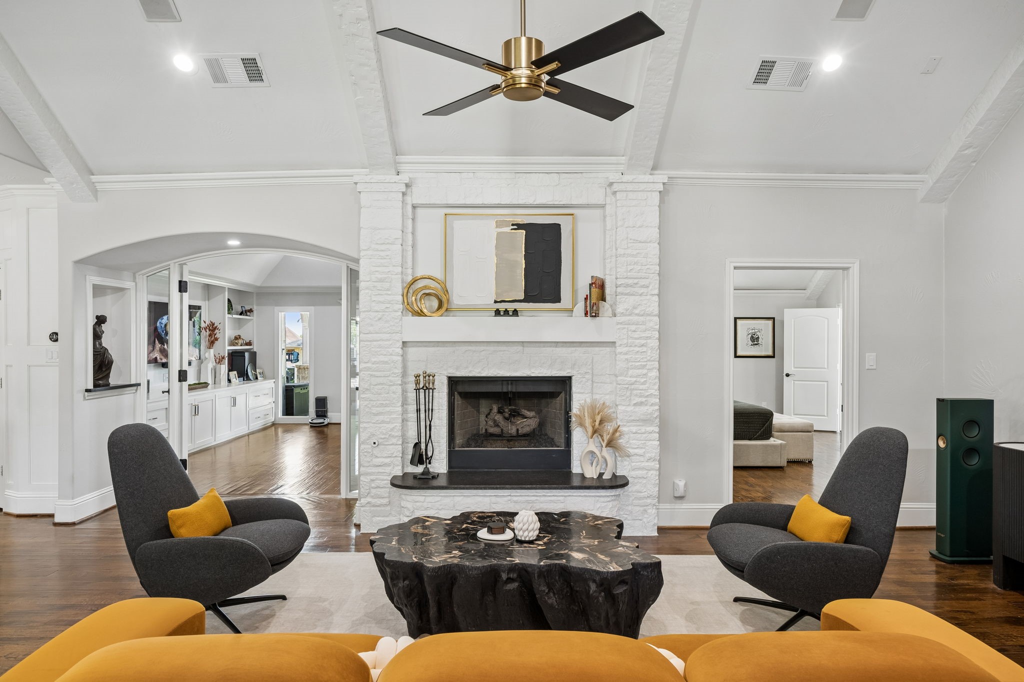 3406 Valley View Lane