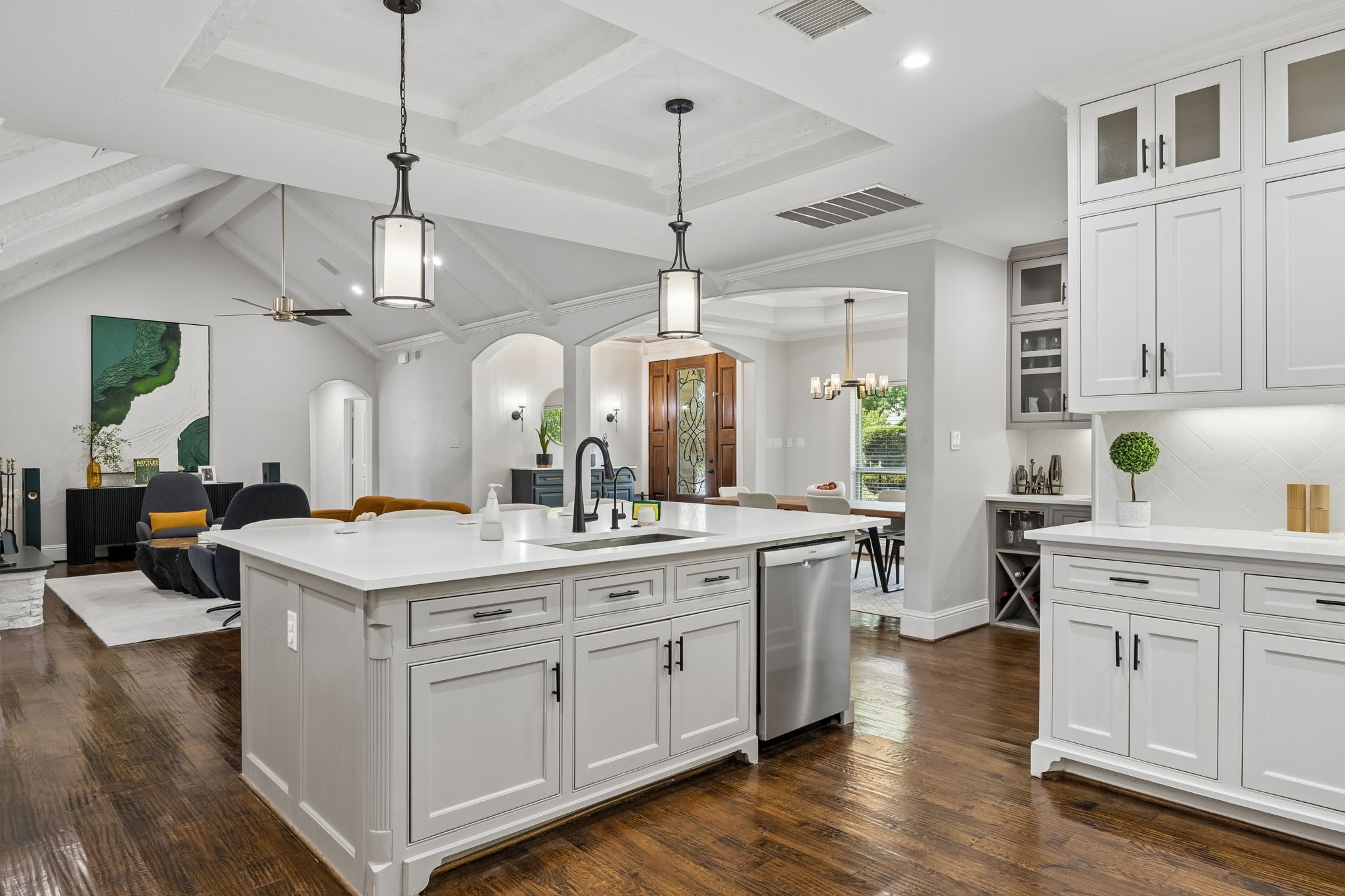 3406 Valley View Lane