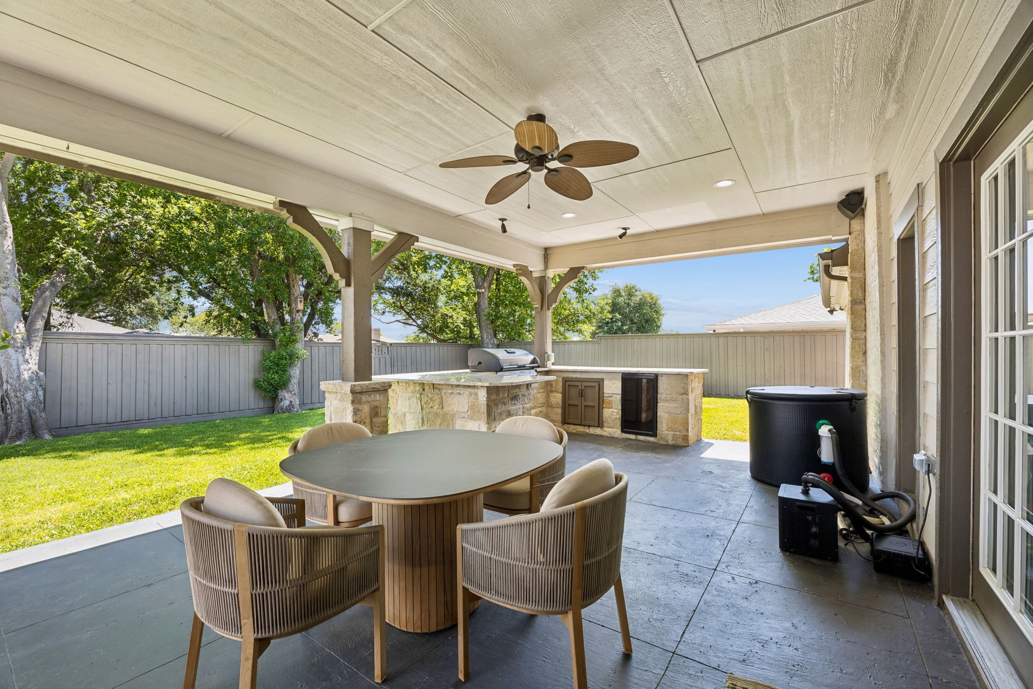 3406 Valley View Lane