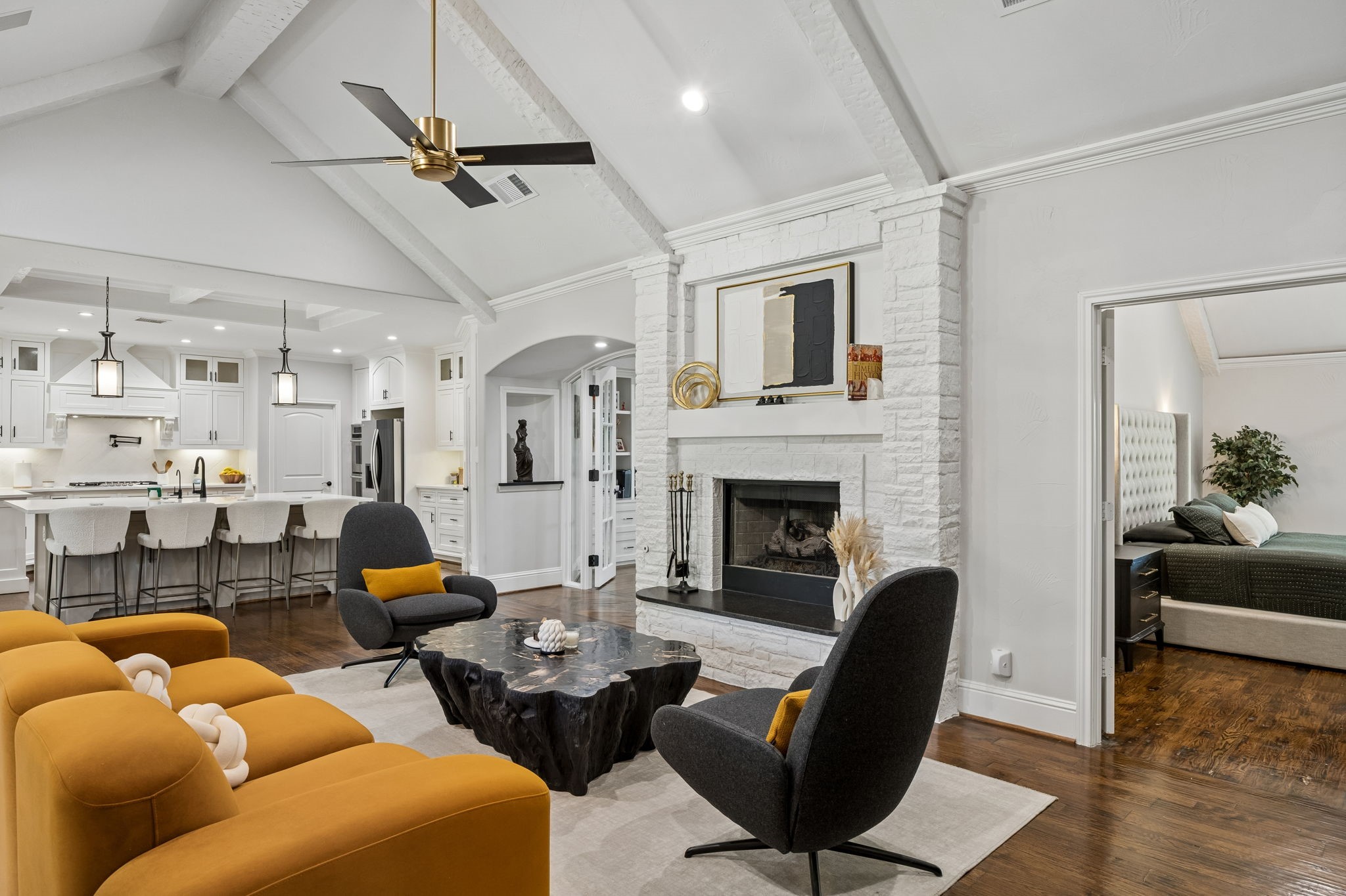 3406 Valley View Lane