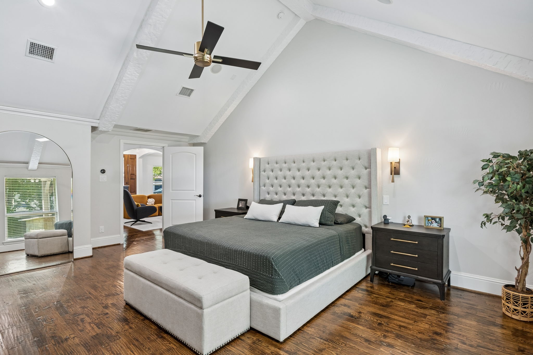 3406 Valley View Lane