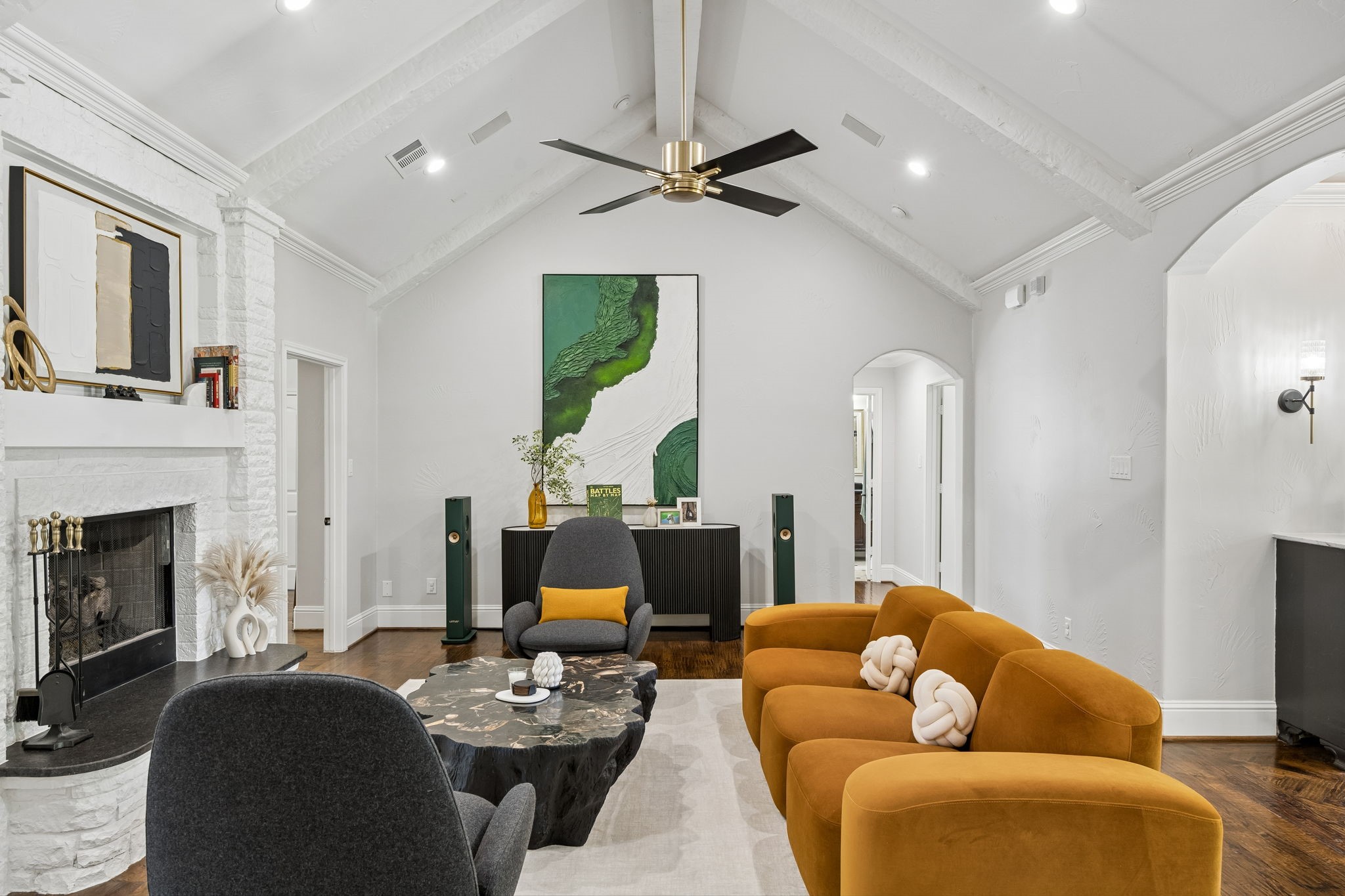 3406 Valley View Lane
