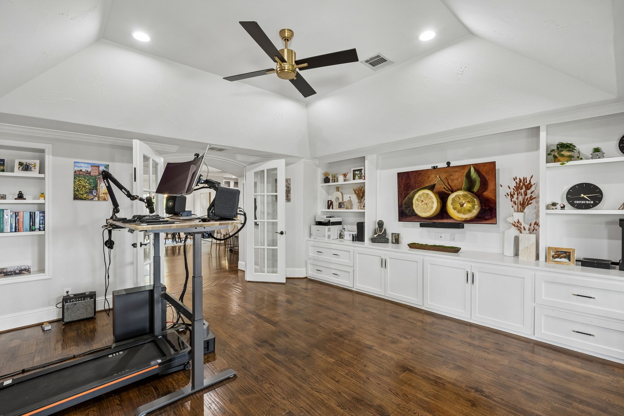 3406 Valley View Lane