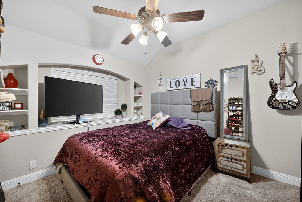 2840 Mariposa Drive