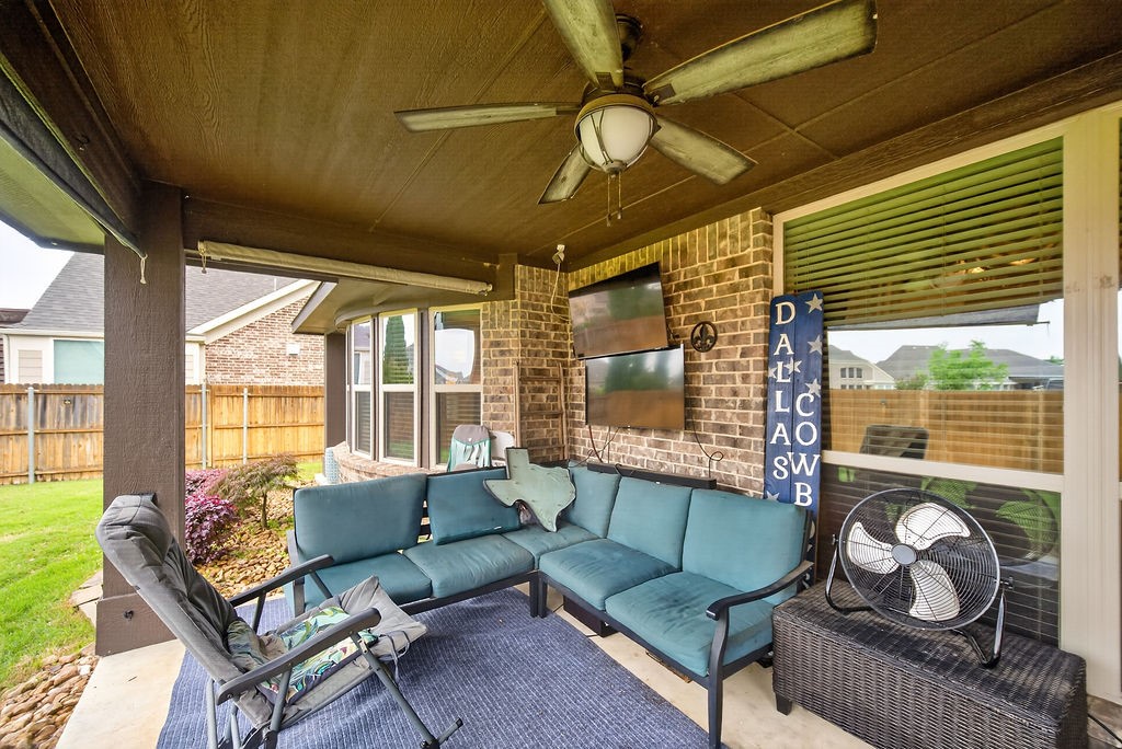 2840 Mariposa Drive