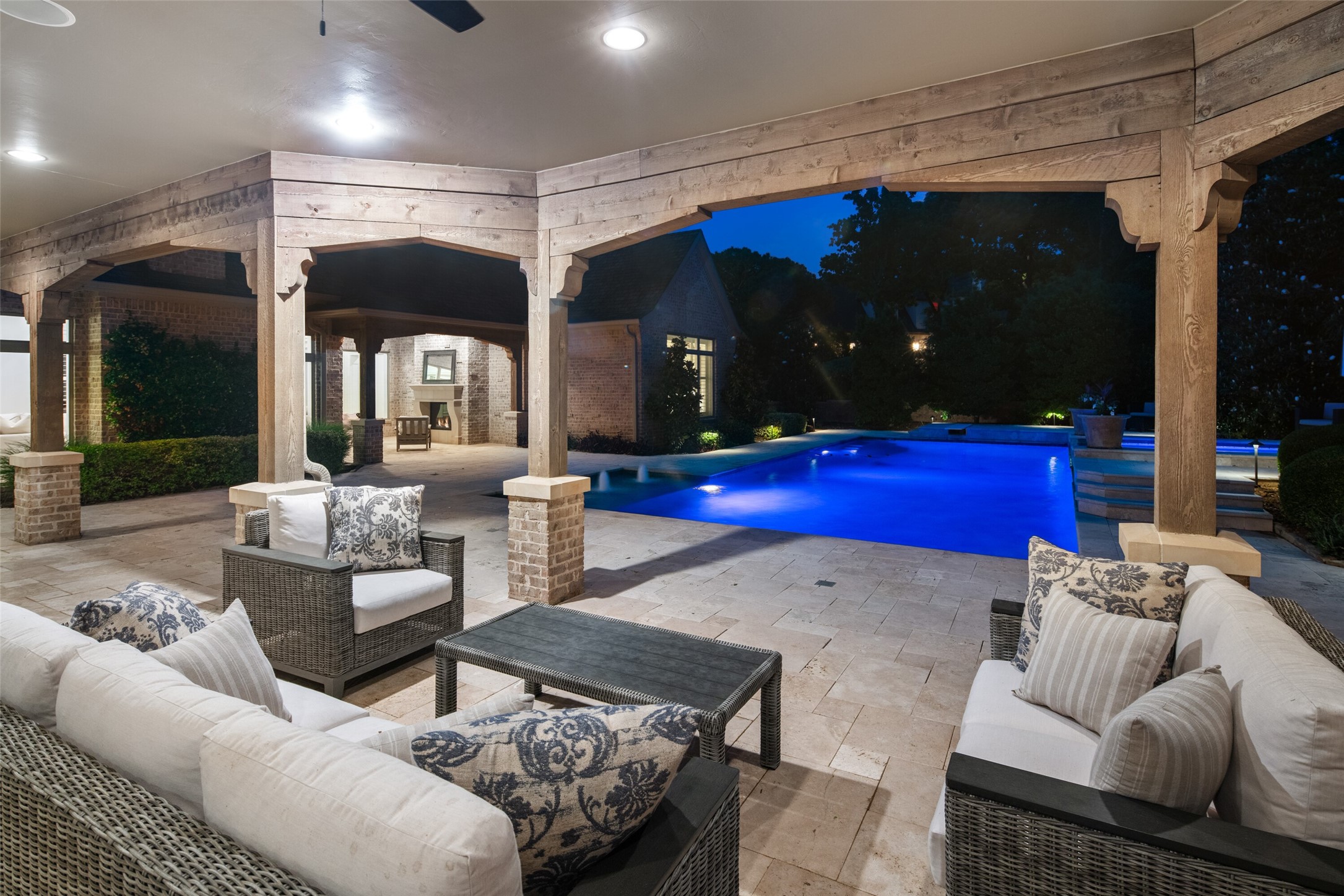 5800 Pine Valley Drive