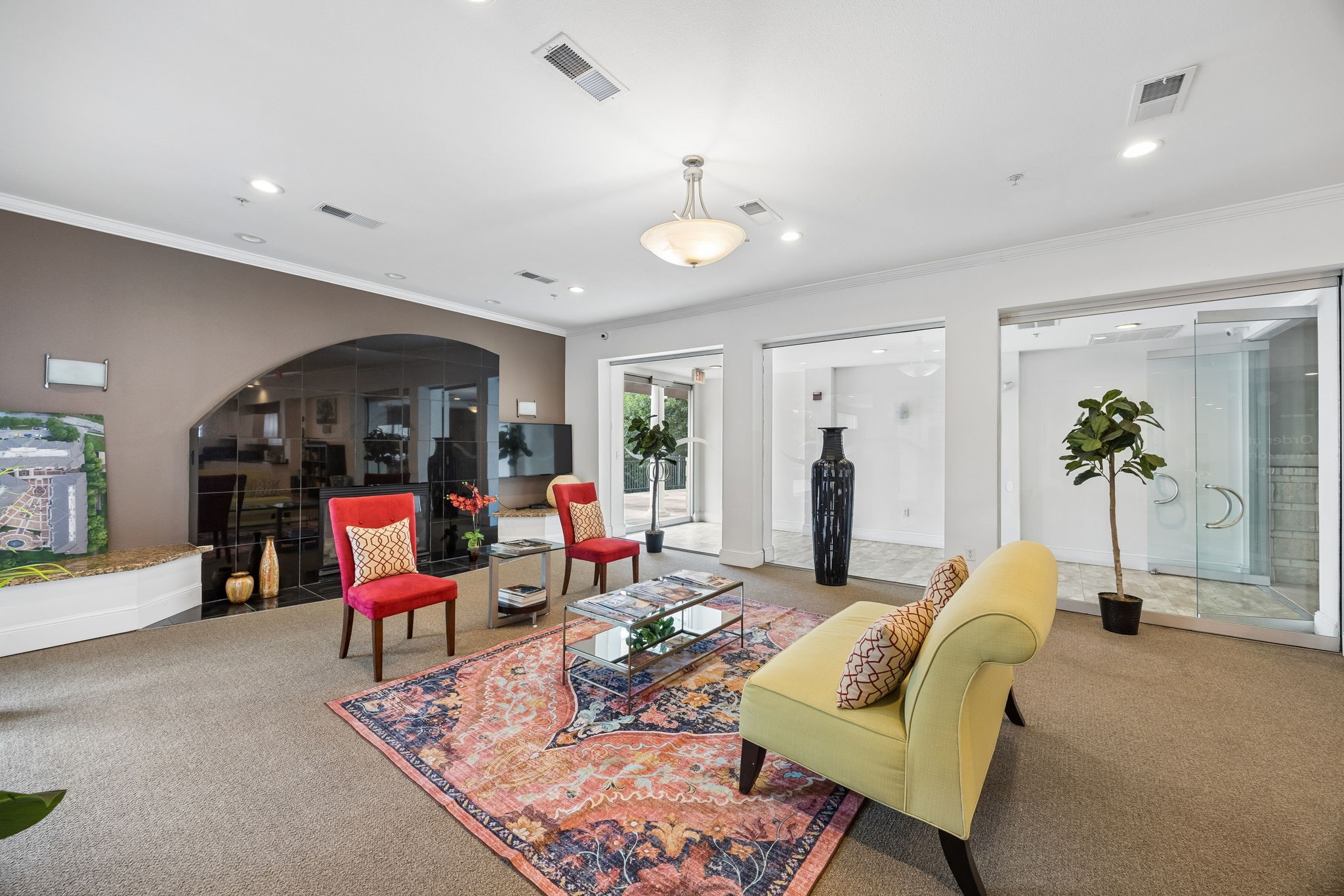 3102 Kings Road 1211