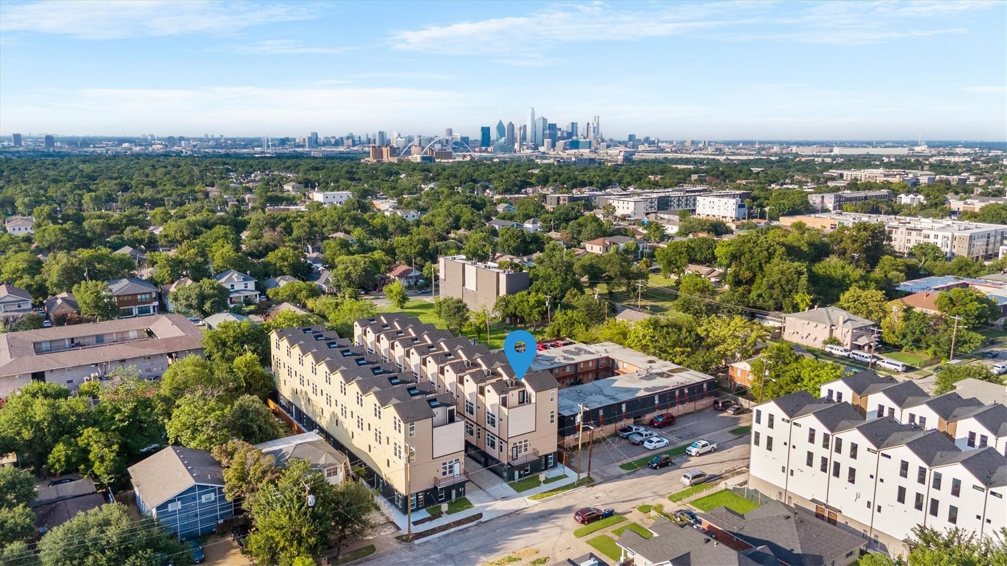 723 W 10th Street 106