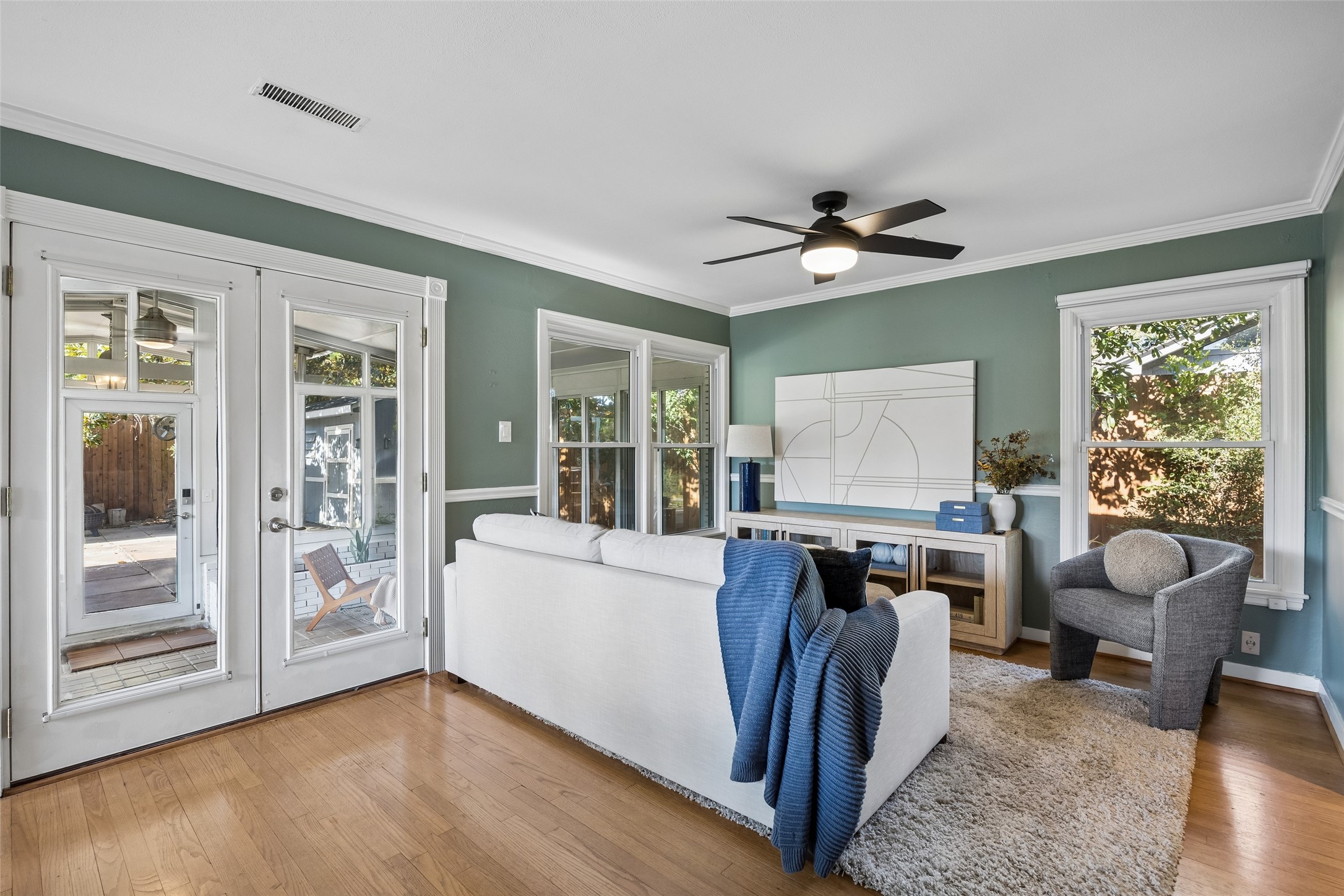 504 Monssen Drive